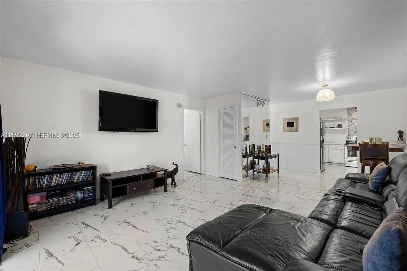 4043 NW 16th Street 201, Lauderhill, FL 33313 — photo 11 of 22