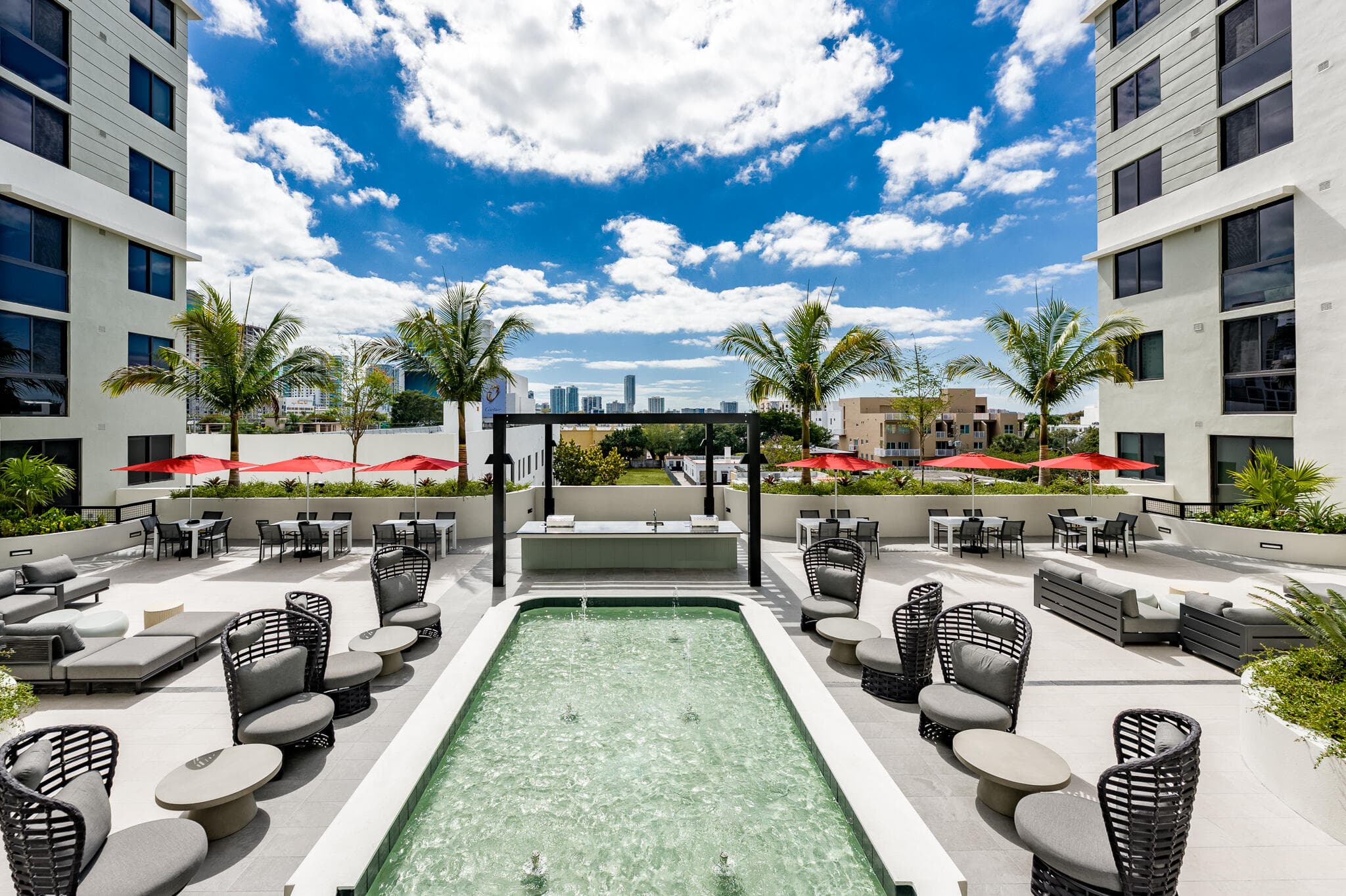 450 SW 5th Street 608, Miami, FL 33130 — photo 8 of 32