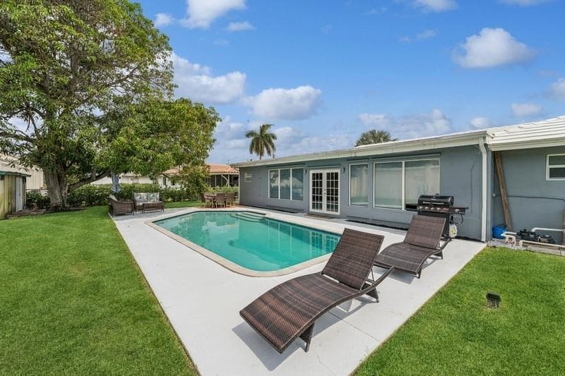 13 Little Harbor Way, Deerfield Beach, FL 33441 — photo 23 of 32
