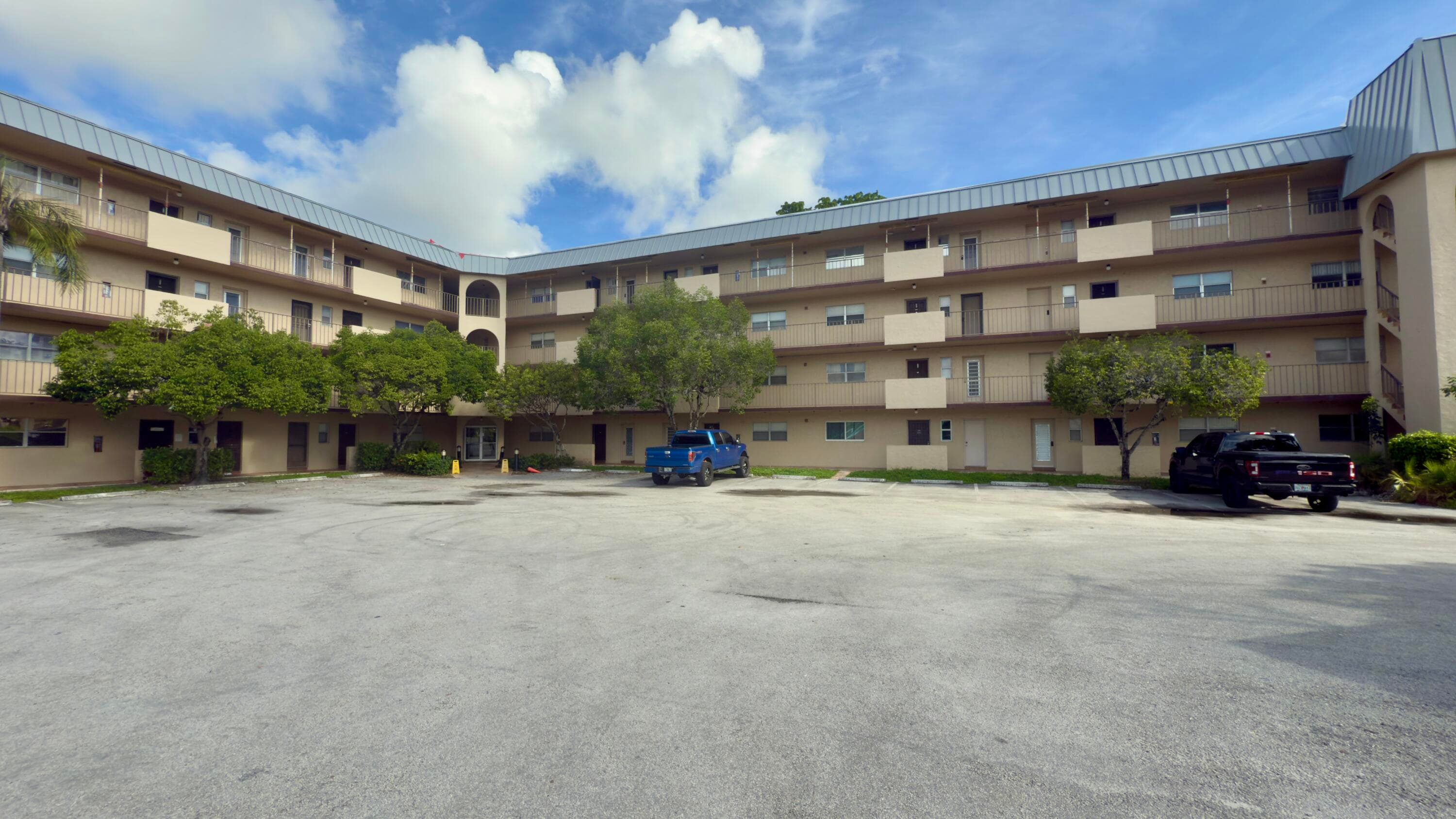 6201 N Falls Cir Drive, Lauderhill, FL 33319 — photo 2 of 5