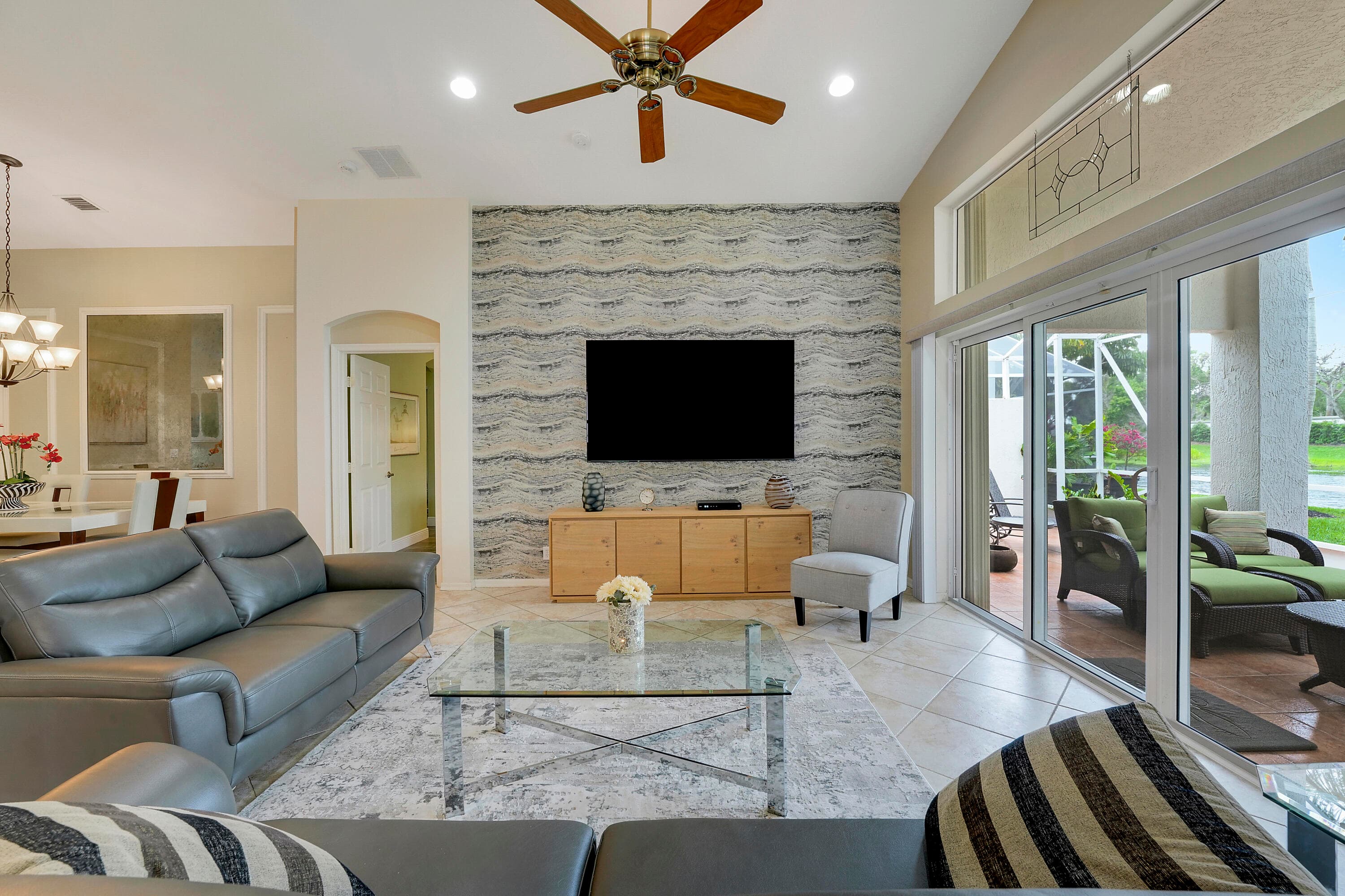 6818 Rienzo Street, Lake Worth, FL 33467 — photo 18 of 66