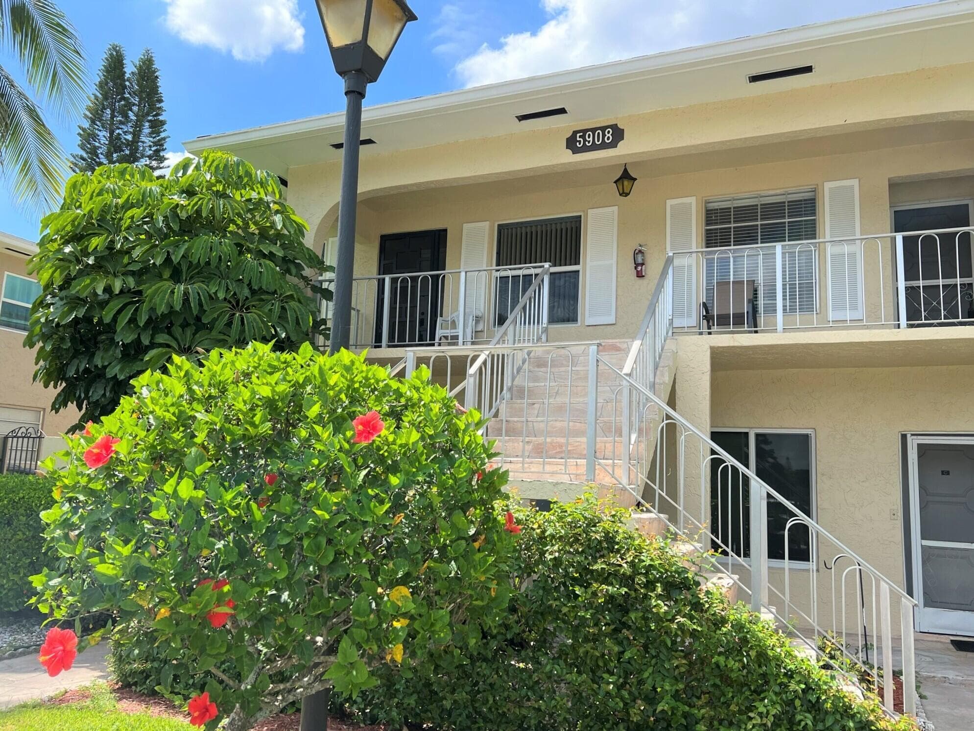 5908 Via Delray Boulevard, Delray Beach, FL 33484 — photo 2 of 28