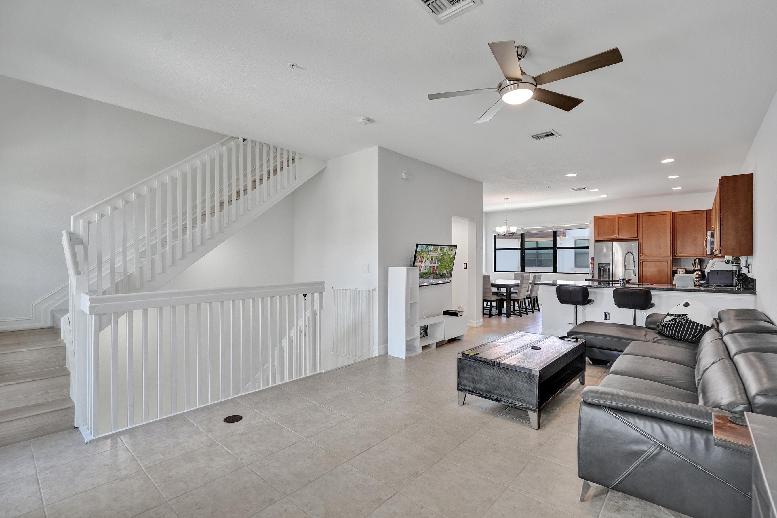 11621 SW 13th Court, Pembroke Pines, FL 33025 — photo 6 of 21