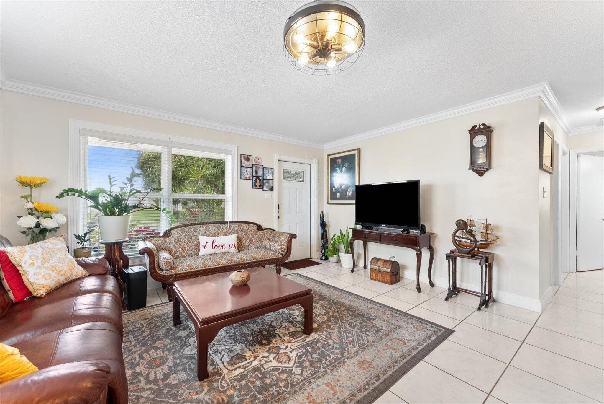 5713 NW 84th Terrace, Tamarac, FL 33321 — photo 6 of 28