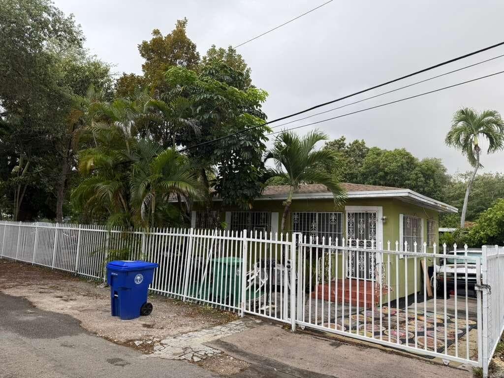 139 NE 63rd Street, Miami, FL 33138 — photo 11 of 23