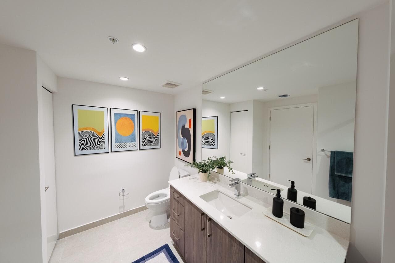 450 SW 5th Street 608, Miami, FL 33130 — photo 18 of 32