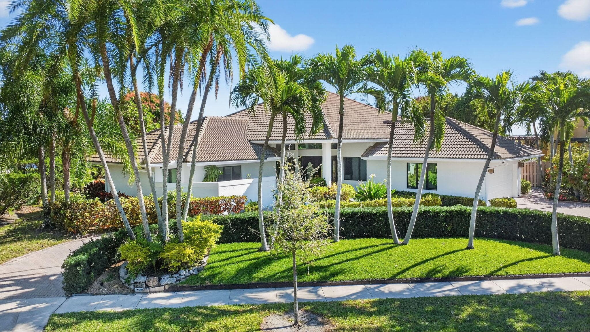 2410 Embassy Drive, West Palm Beach, FL 33401 — photo 1 of 42