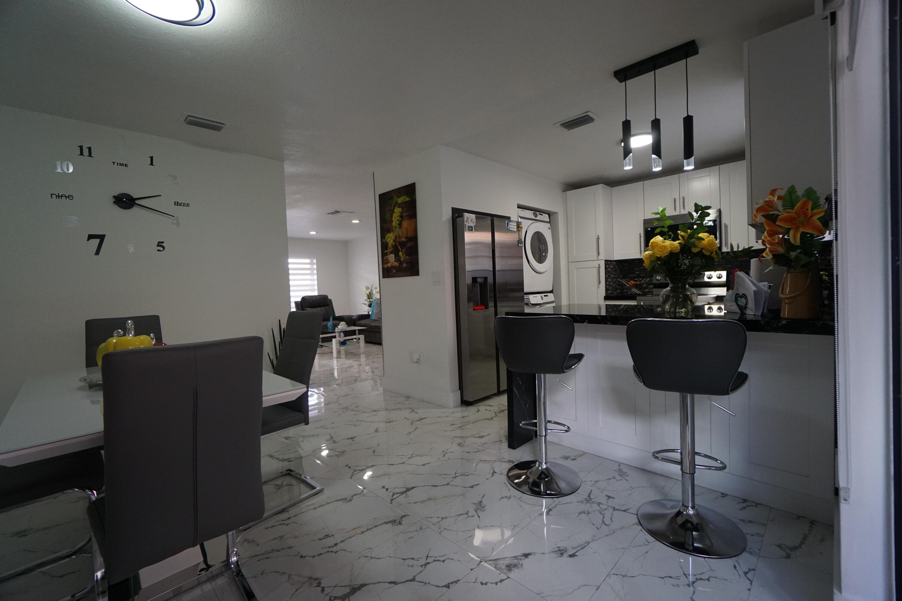 1765 W 41st Street Unit 2d, Hialeah, FL 33012 — photo 13 of 48