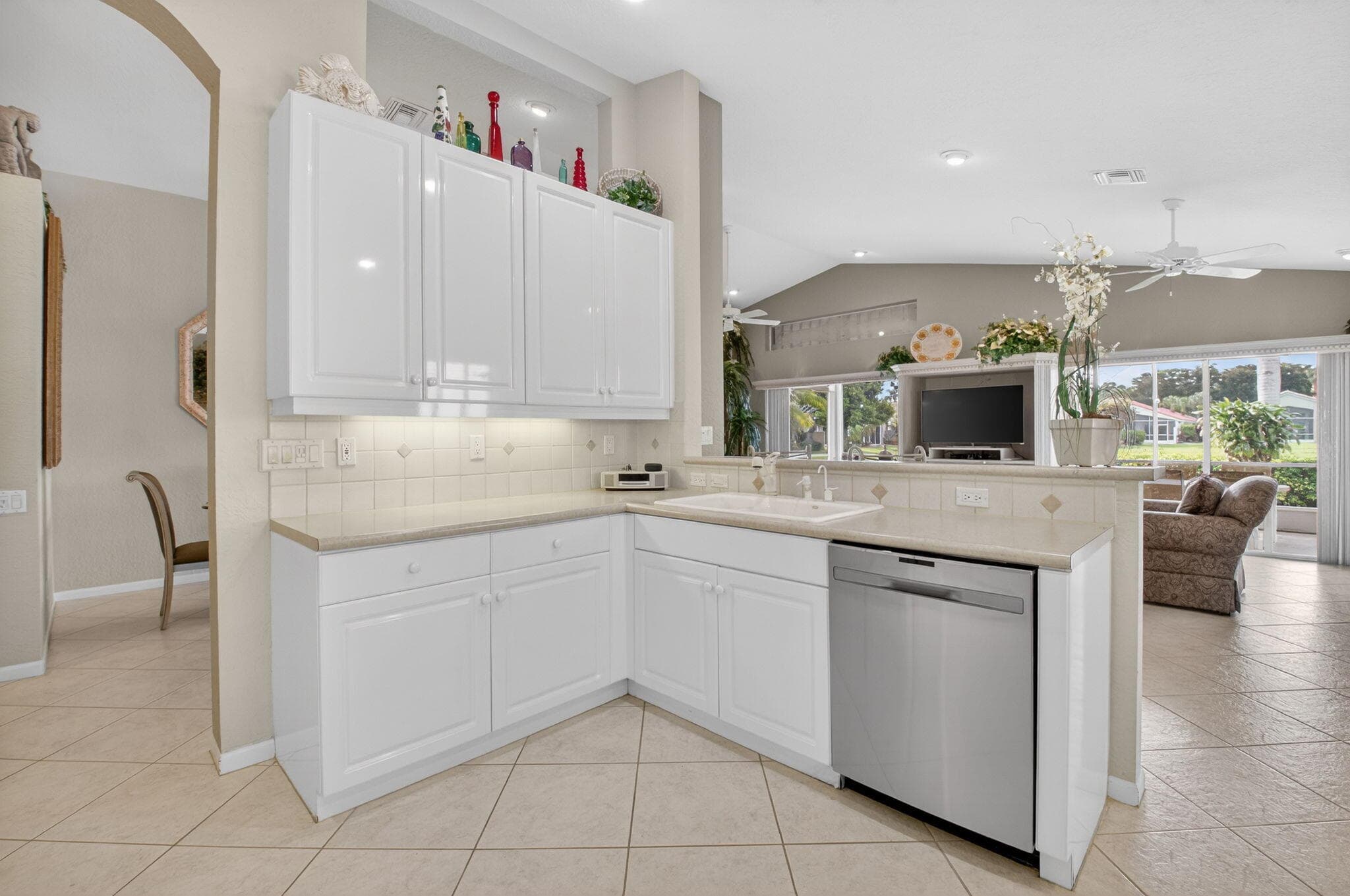 6838 Castlemaine Avenue, Boynton Beach, FL 33437 — photo 24 of 95