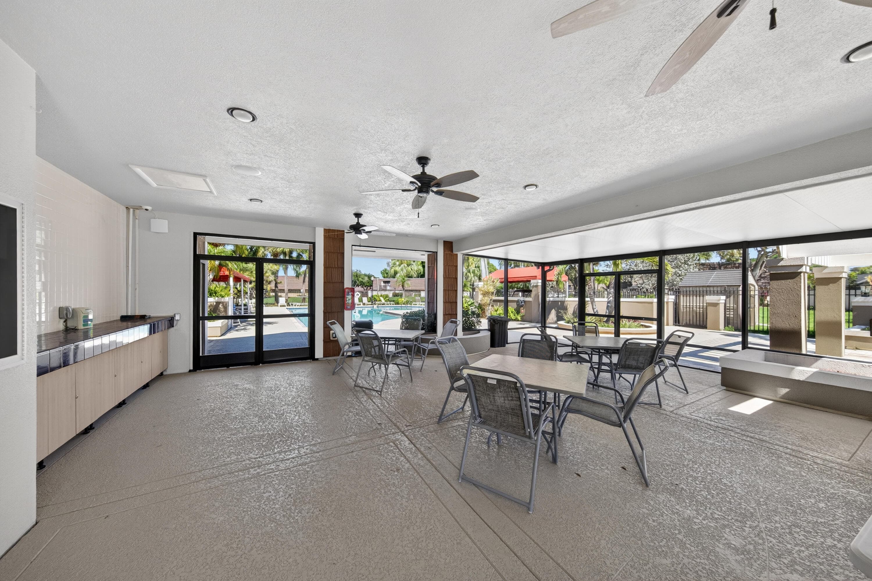 7811 78th Way, West Palm Beach, FL 33407 — photo 10 of 61