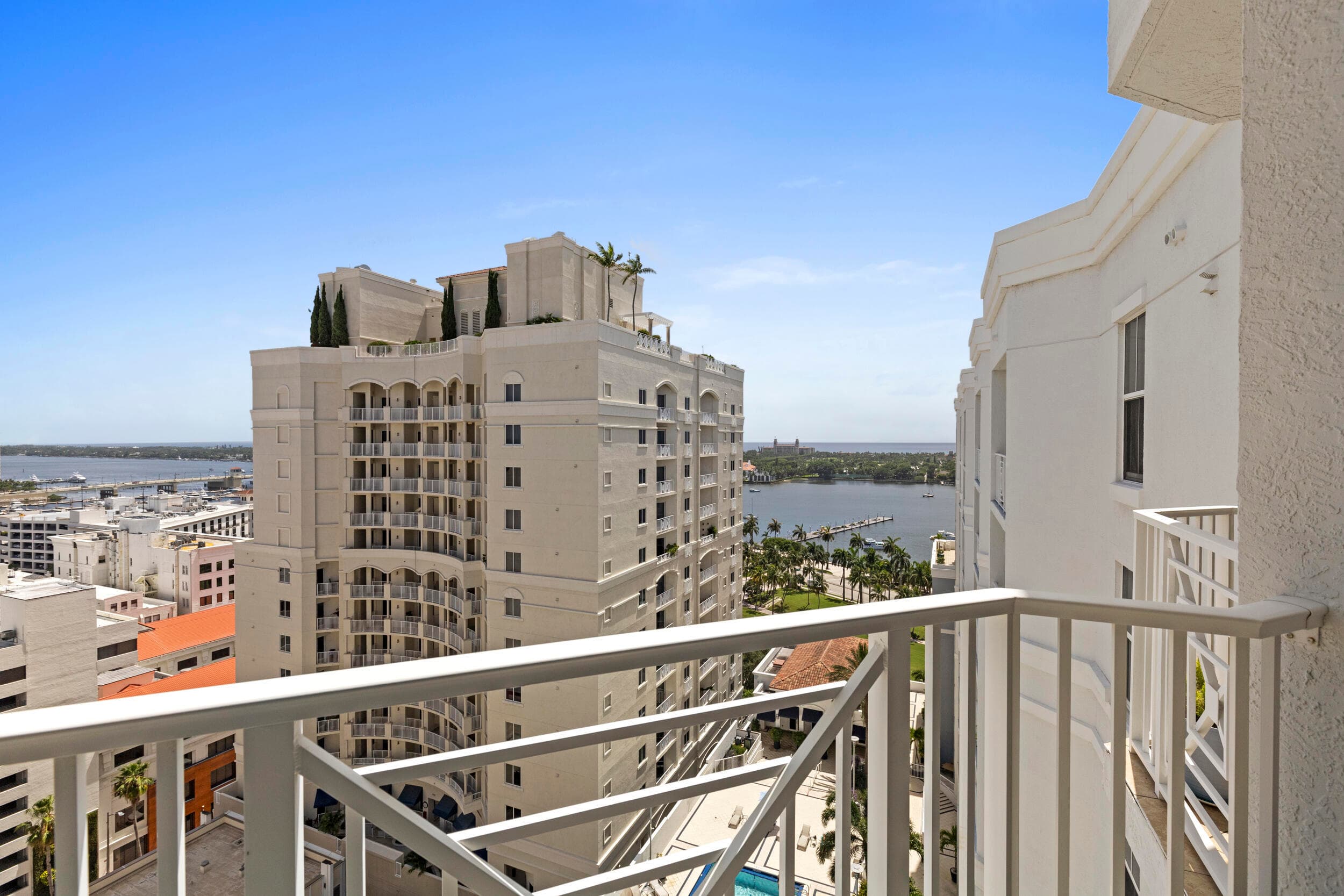255 Evernia Street 1518, West Palm Beach, FL 33401 — photo 18 of 38