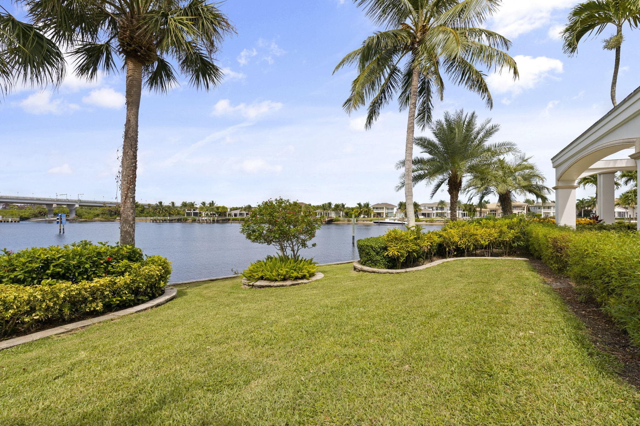 2435 Snook Trail, Palm Beach Gardens, FL 33410 — photo 11 of 21