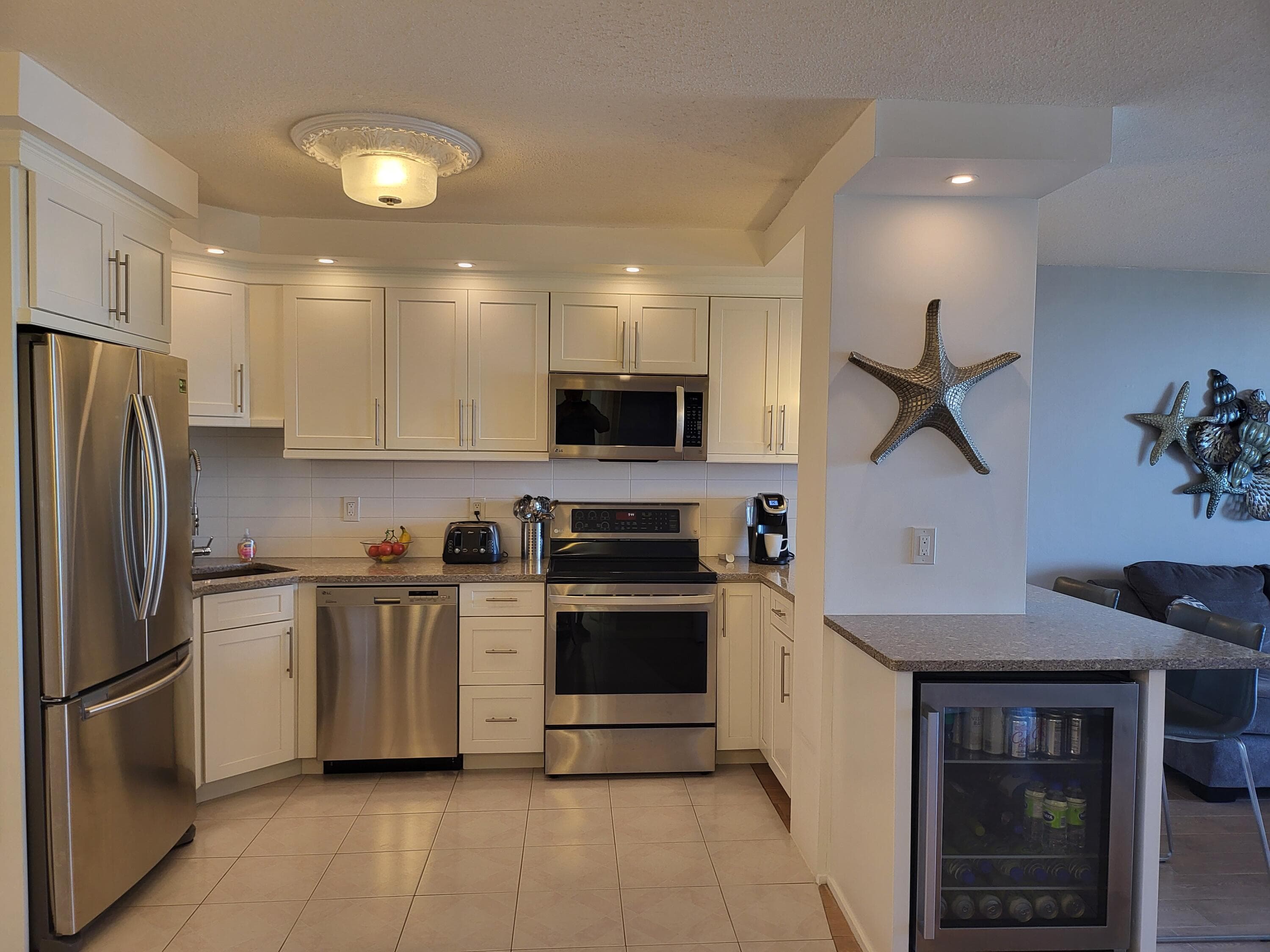 801 S Ocean Drive 805, Hollywood, FL 33019 — photo 6 of 40