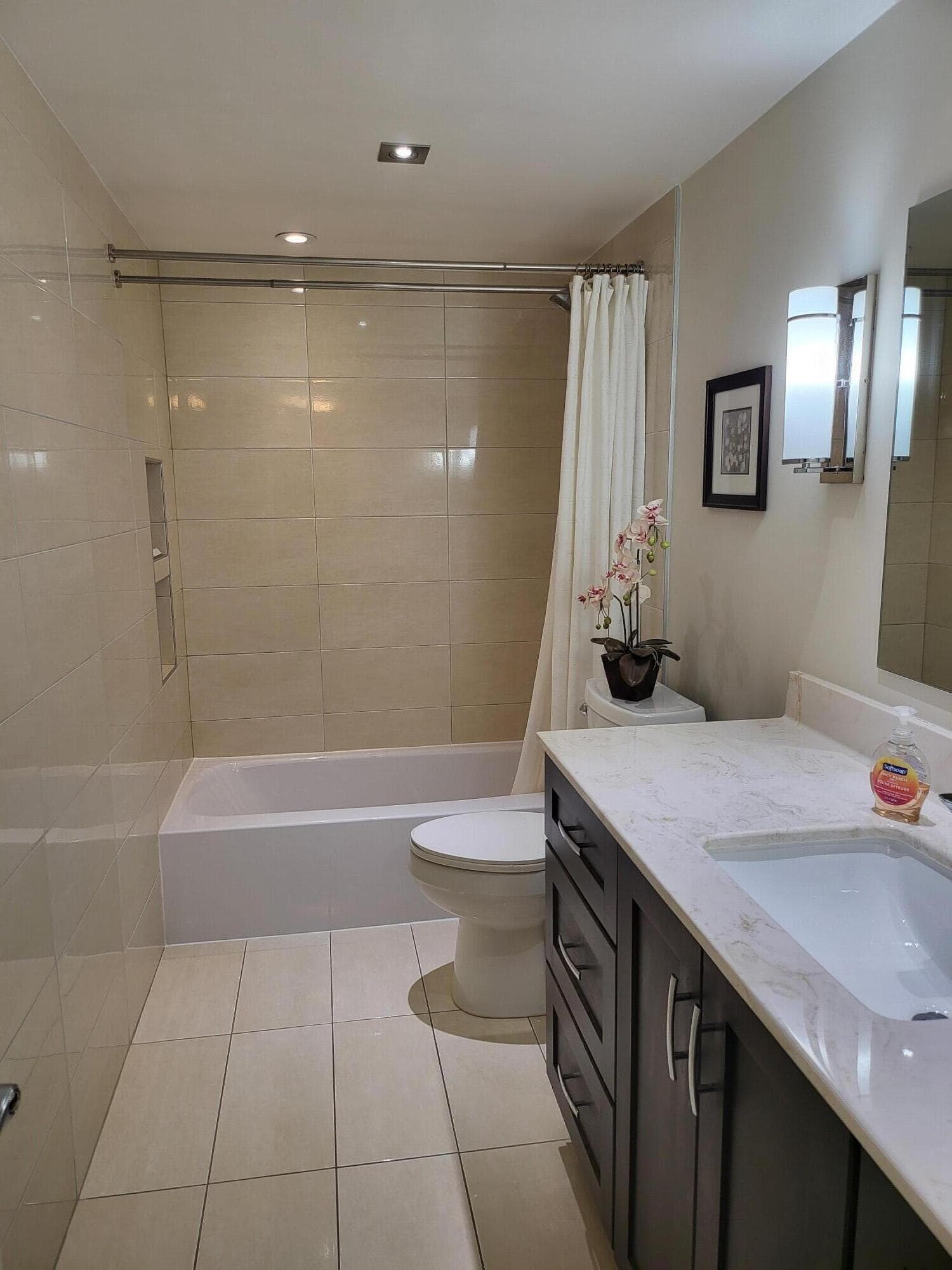 801 S Ocean Drive 805, Hollywood, FL 33019 — photo 9 of 40
