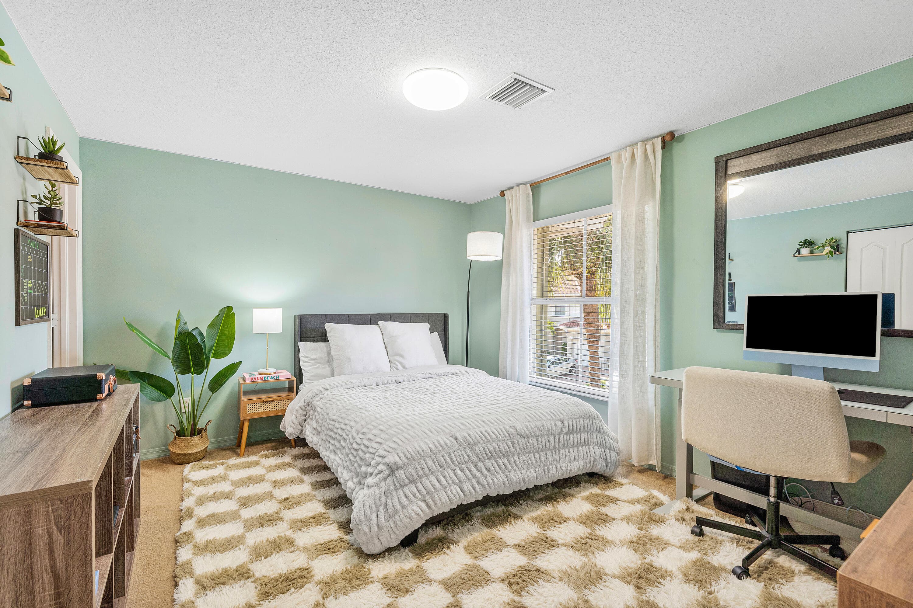 6102 Seminole Gardens Circle, Riviera Beach, FL 33418 — photo 12 of 18