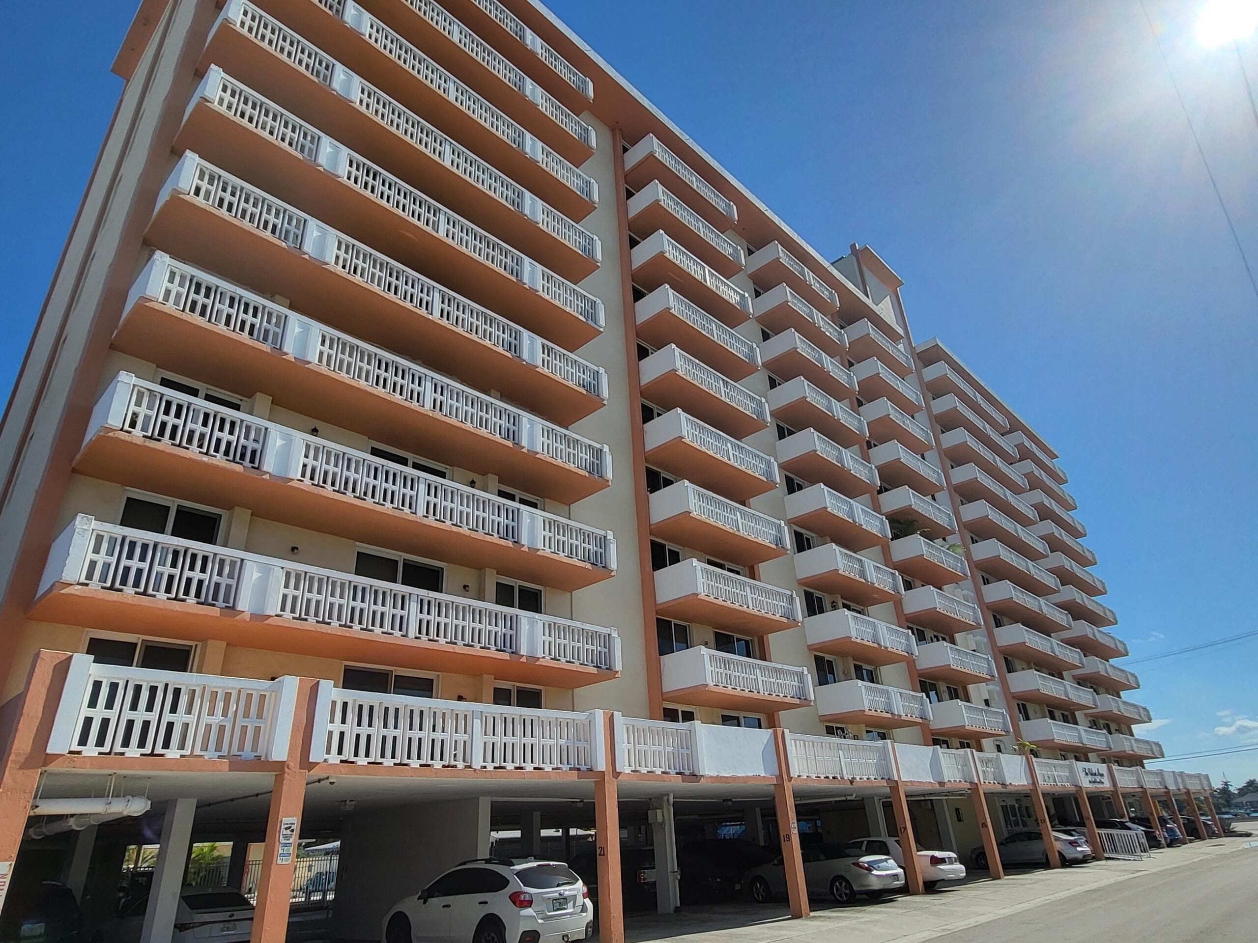 801 S Ocean Drive 805, Hollywood, FL 33019 — photo 36 of 40