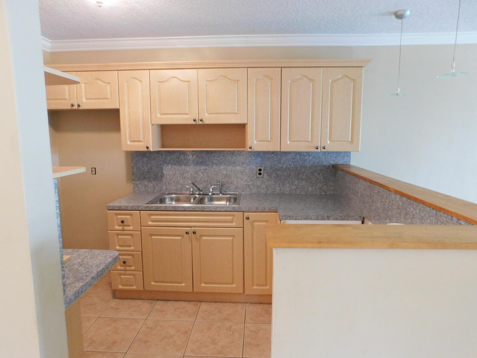 4770 NW 10 Court NW 306, Plantation, FL 33313 — photo 8 of 28