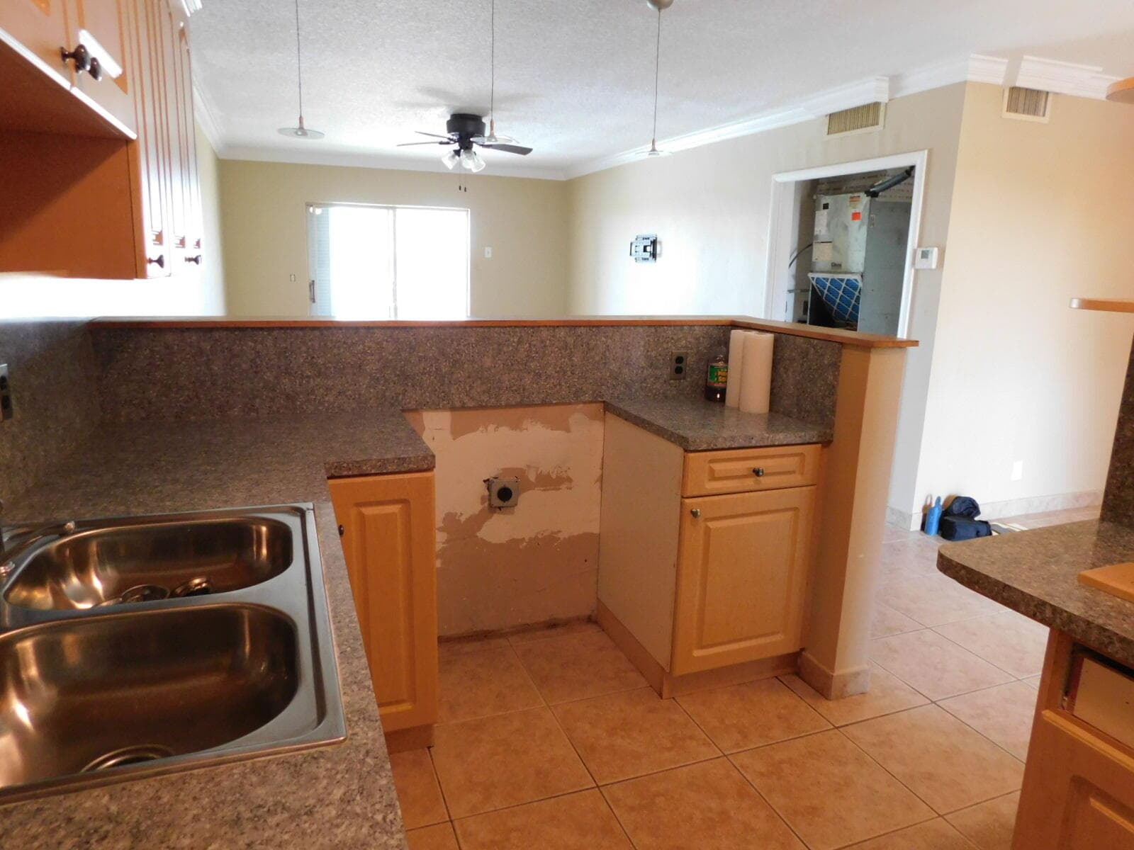 4770 NW 10 Court NW 306, Plantation, FL 33313 — photo 10 of 28