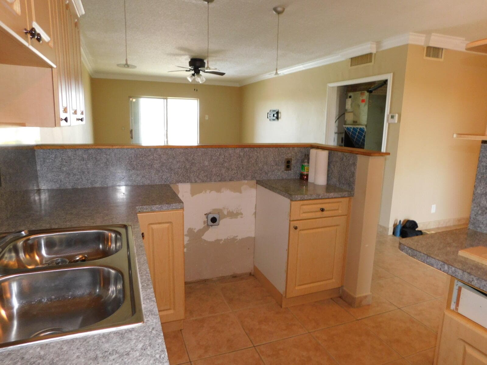 4770 NW 10 Court NW 306, Plantation, FL 33313 — photo 11 of 28