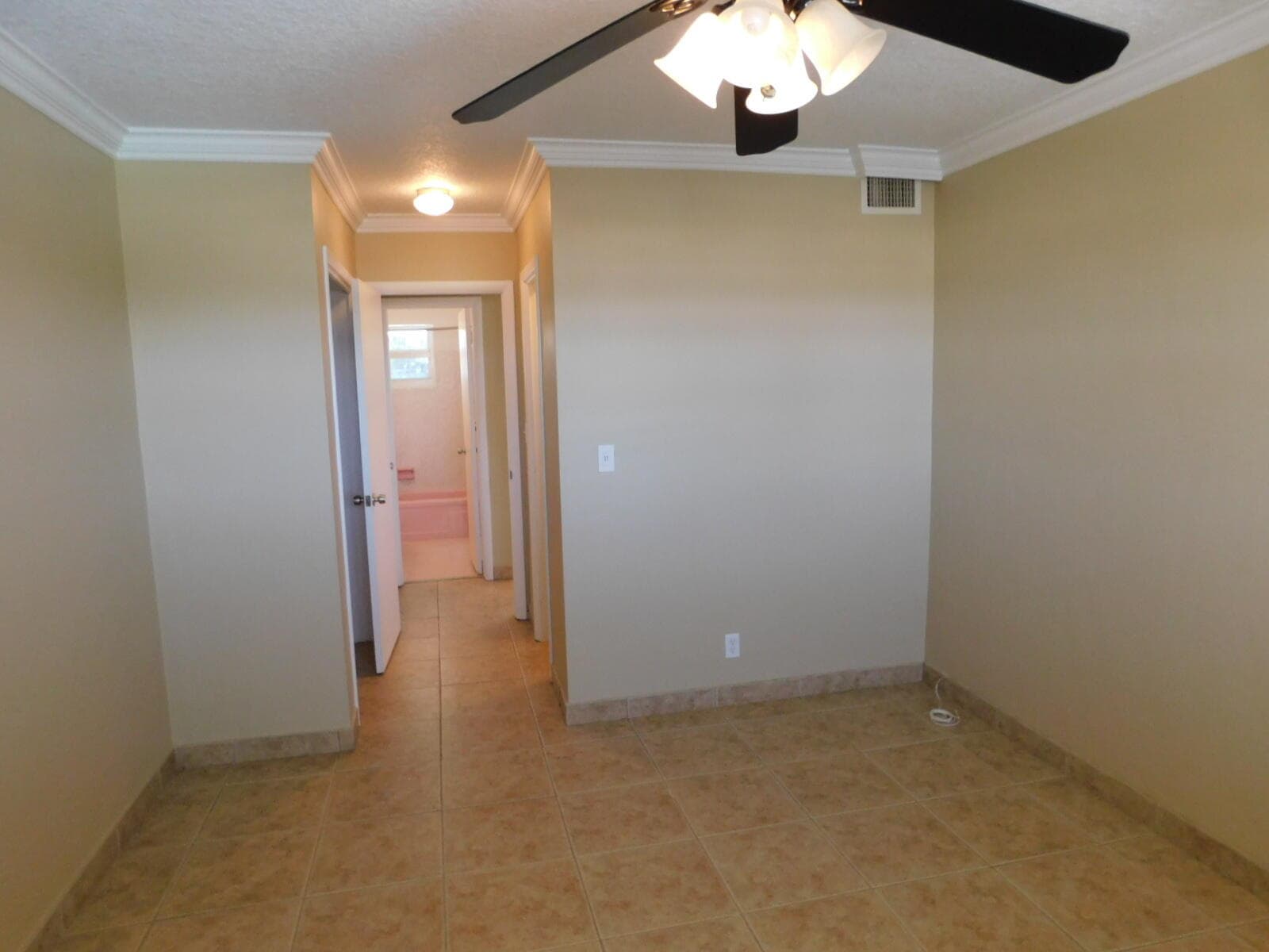 4770 NW 10 Court NW 306, Plantation, FL 33313 — photo 19 of 28