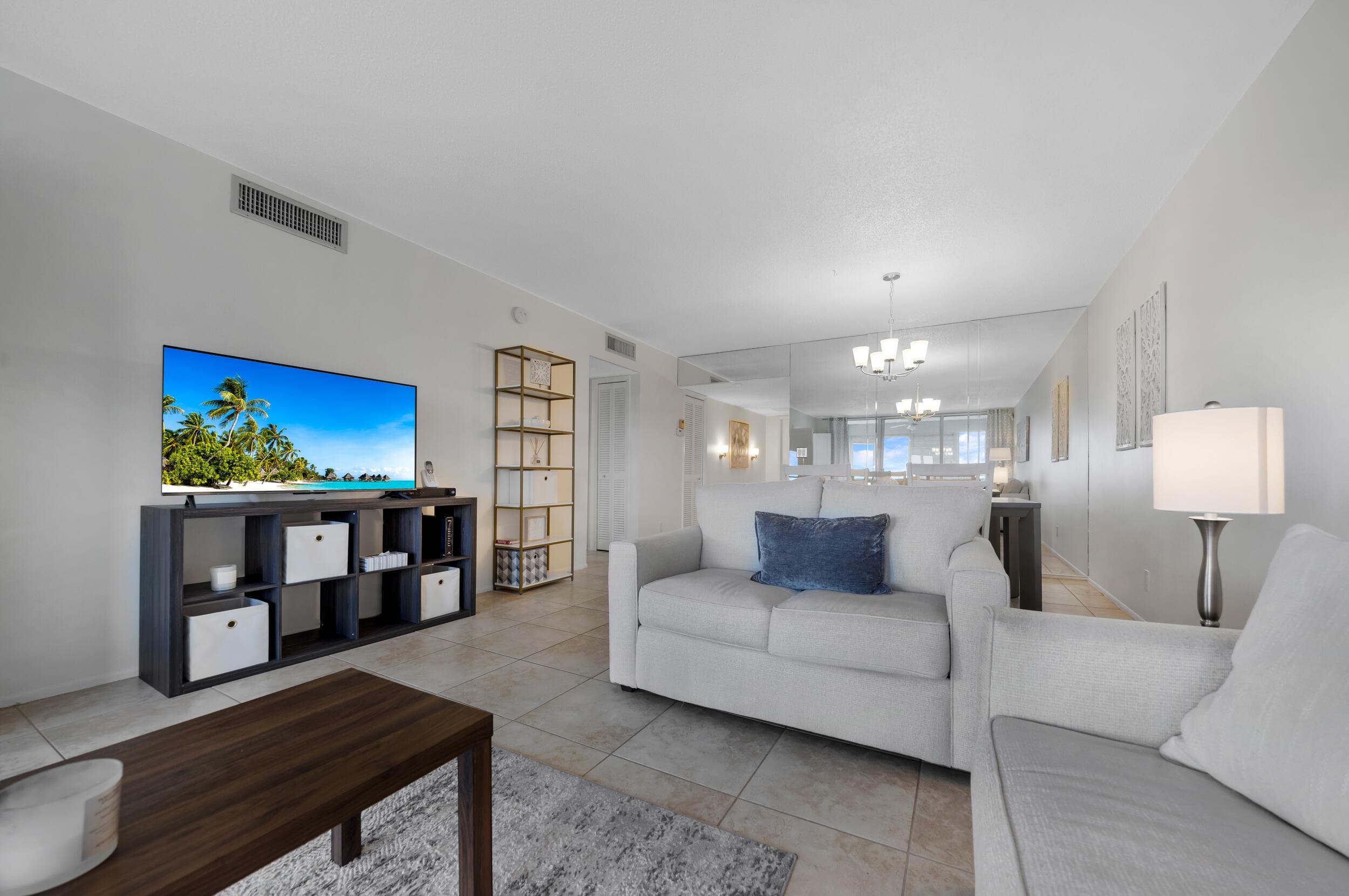 575 Oaks Lane 1009, Pompano Beach, FL 33069 — photo 7 of 29