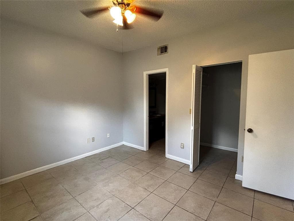 18340 NW 68th Avenue F, Hialeah, FL 33015 — photo 13 of 15