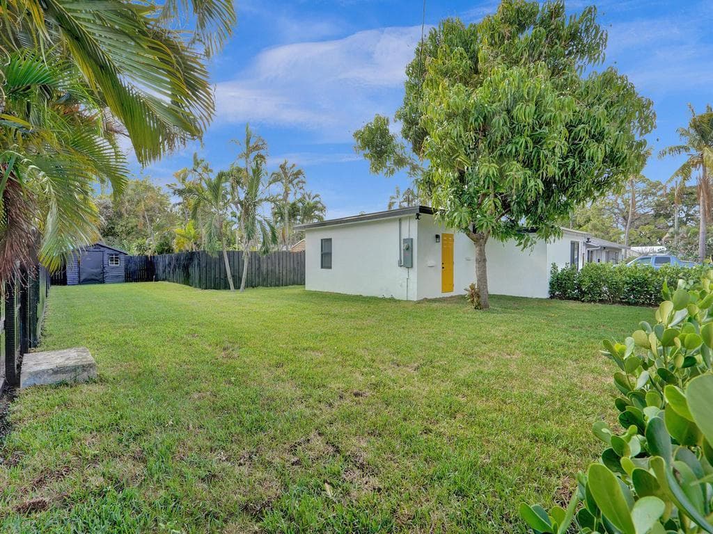 3661 NE 8th Avenue, Oakland Park, FL 33334 — photo 20 of 30