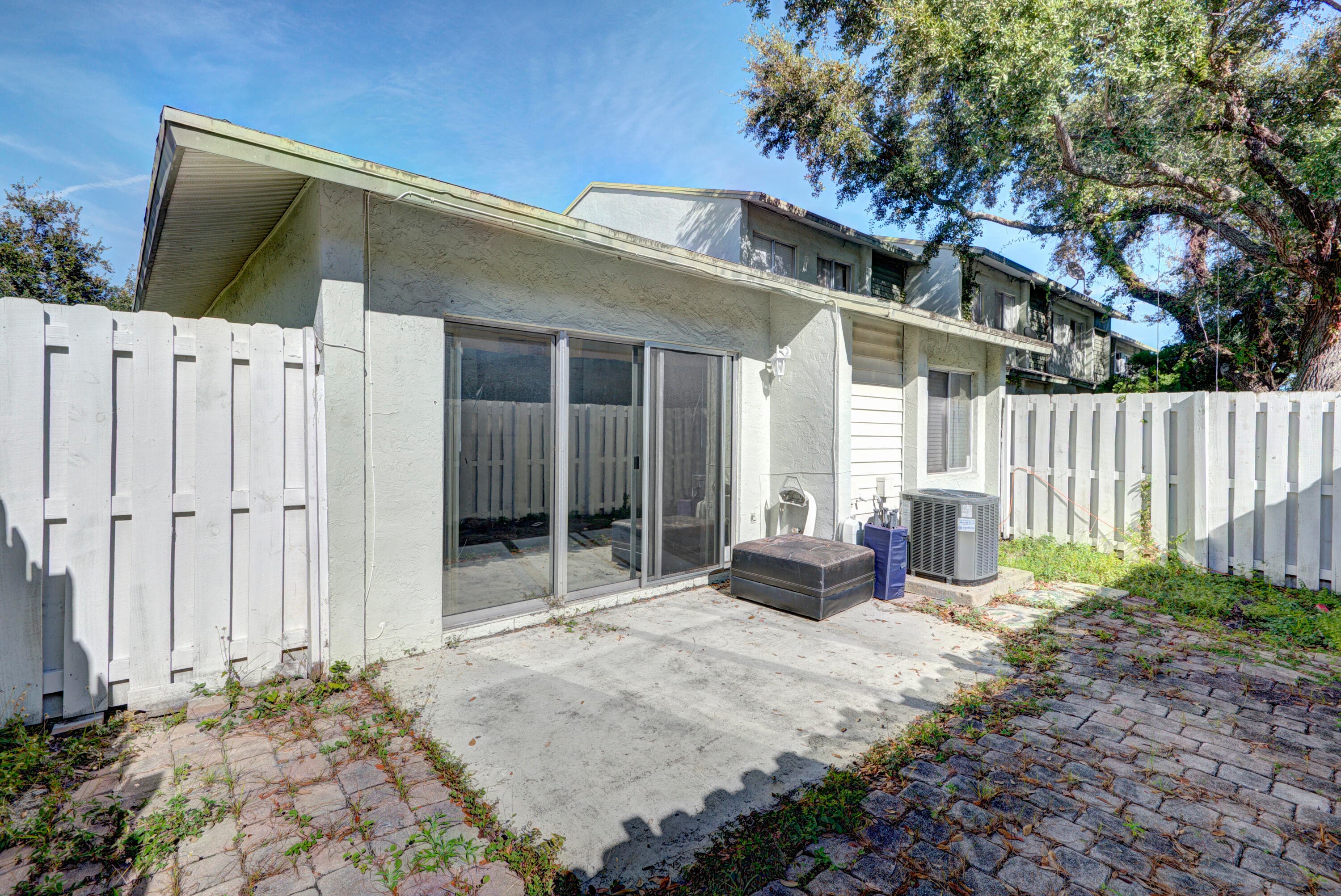 858 Crystal Lake Drive, Deerfield Beach, FL 33064 — photo 19 of 21