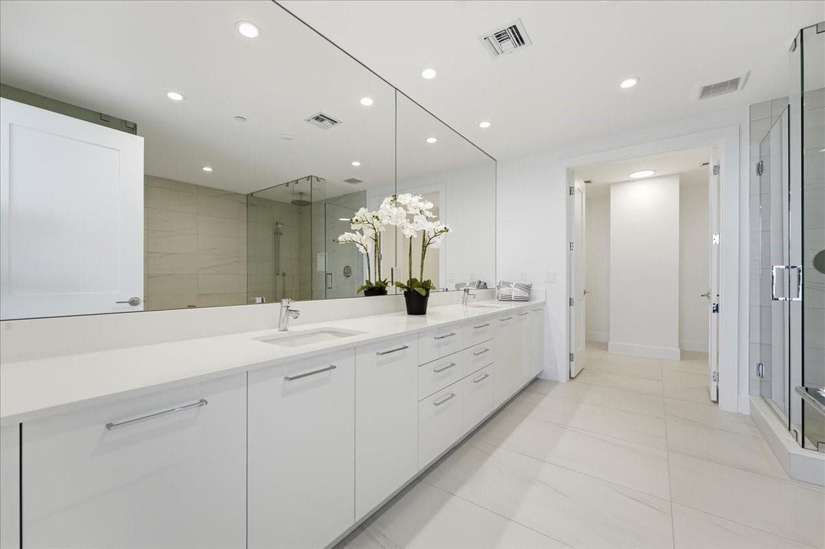151 N Seabreeze Boulevard 1601 E, Fort Lauderdale, FL 33304 — photo 13 of 36
