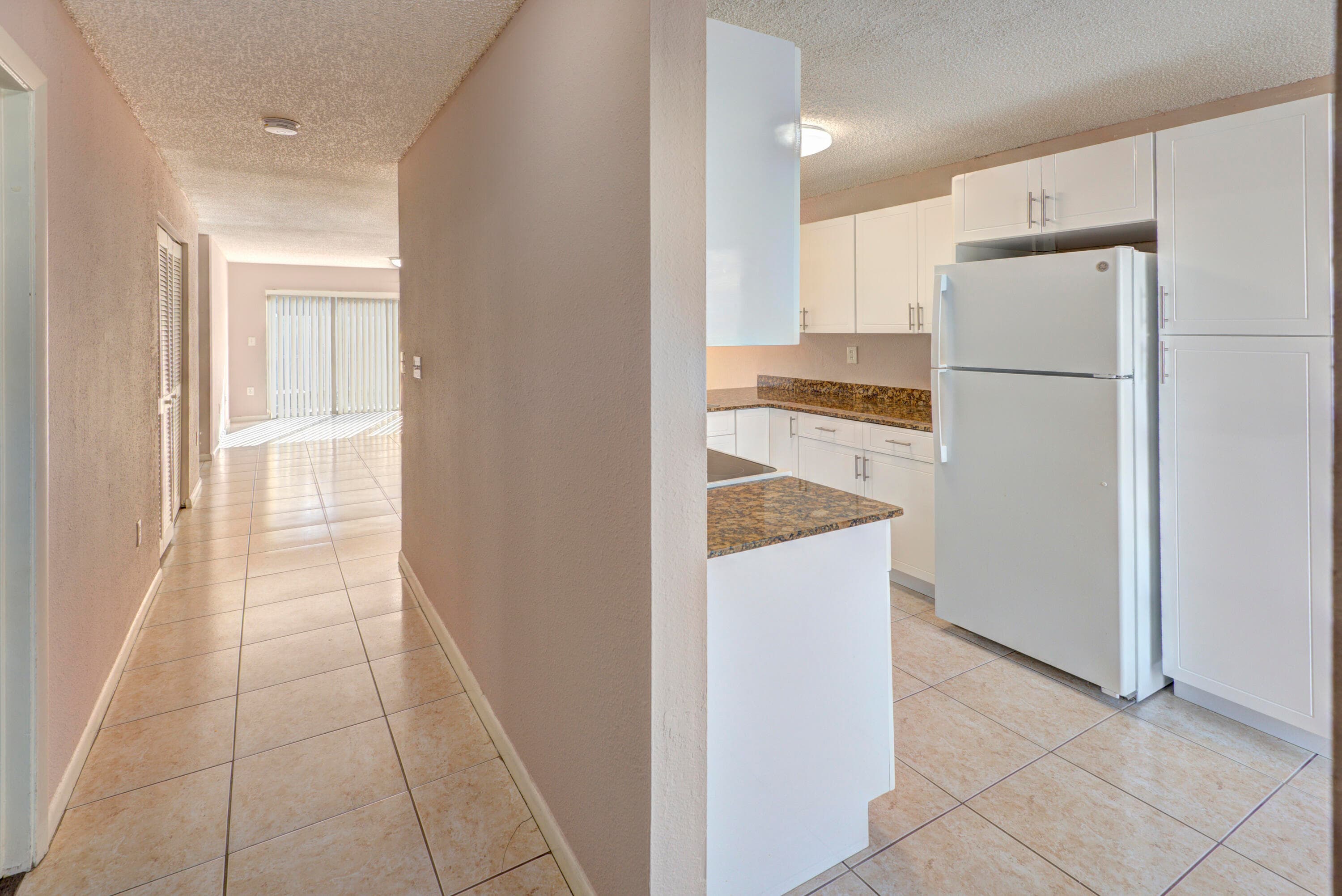 858 Crystal Lake Drive, Deerfield Beach, FL 33064 — photo 7 of 21