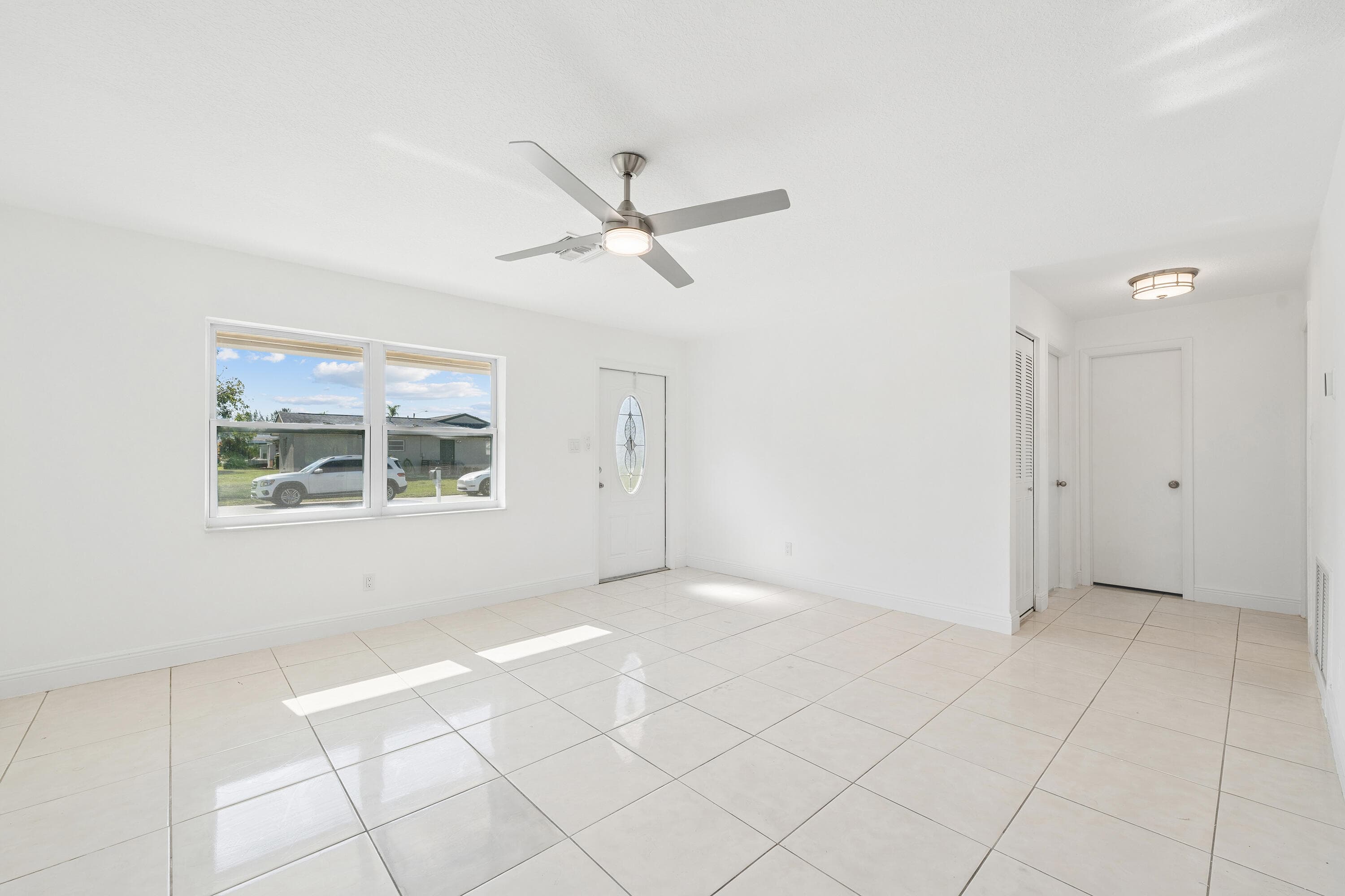 8107 NW 96th Avenue, Tamarac, FL 33321 — photo 6 of 23
