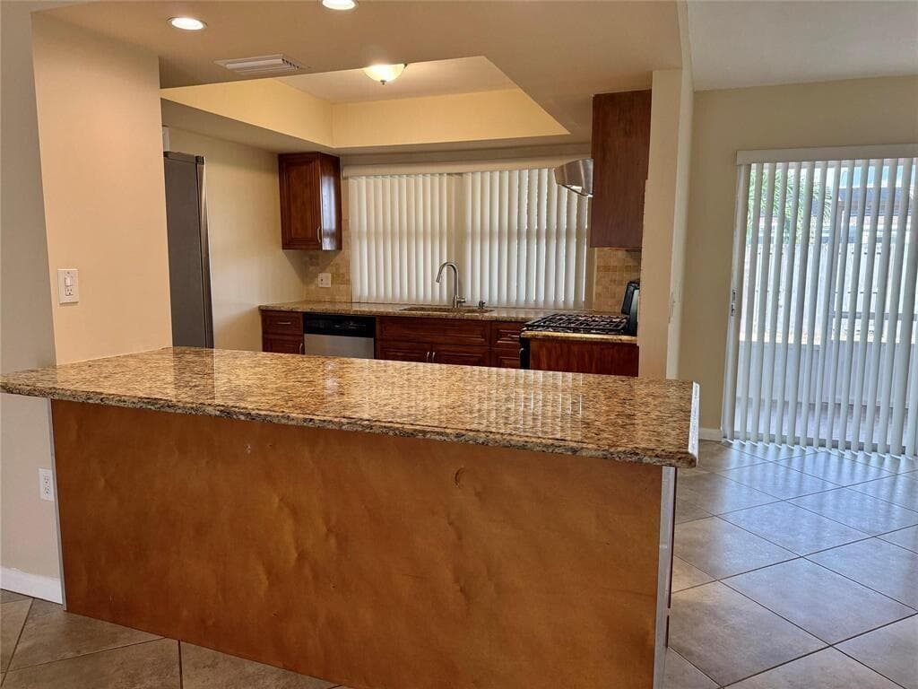 11741 NW 30th Place, Sunrise, FL 33323 — photo 4 of 21