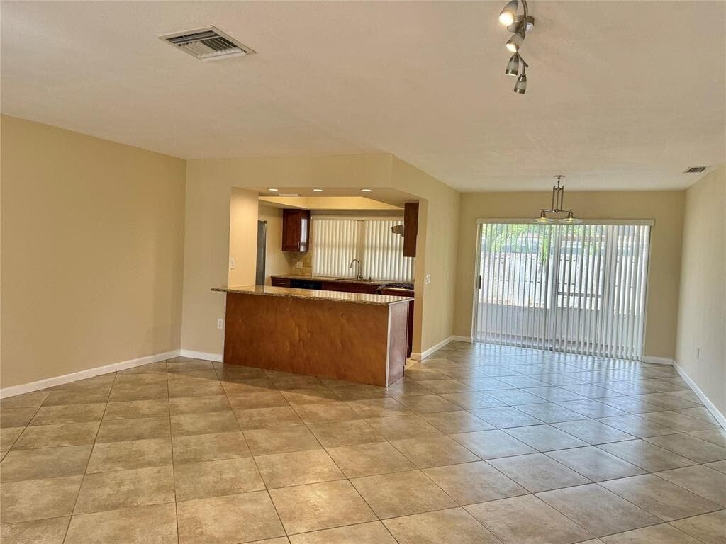 11741 NW 30th Place, Sunrise, FL 33323 — photo 5 of 21