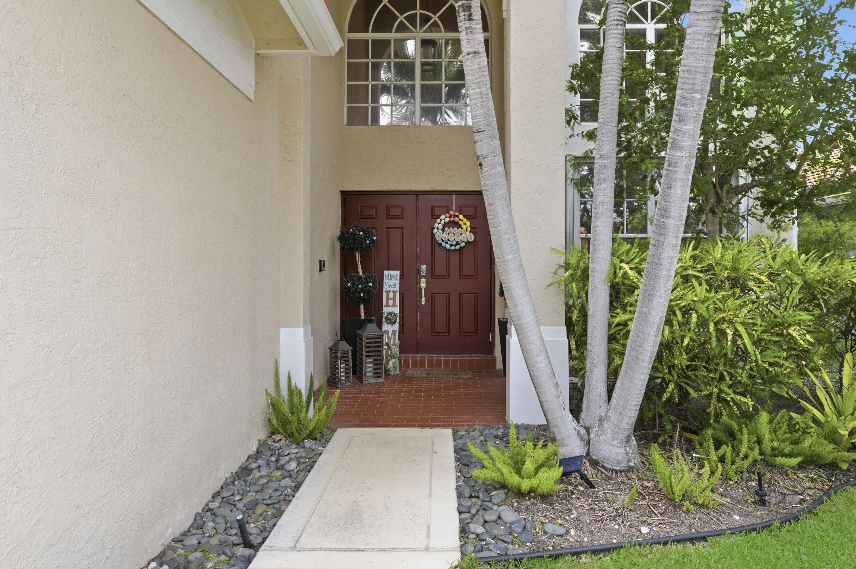 7657 Thornlee Drive, Lake Worth, FL 33467 — photo 3 of 32