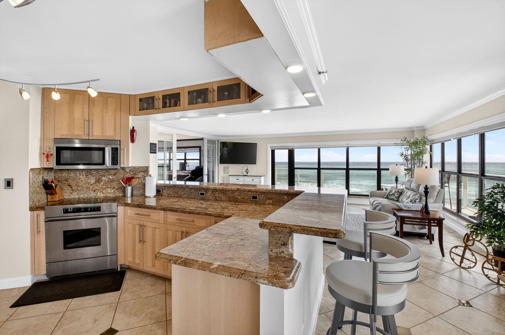 4605 S Ocean Boulevard 5a, Highland Beach, FL 33487 — photo 6 of 27