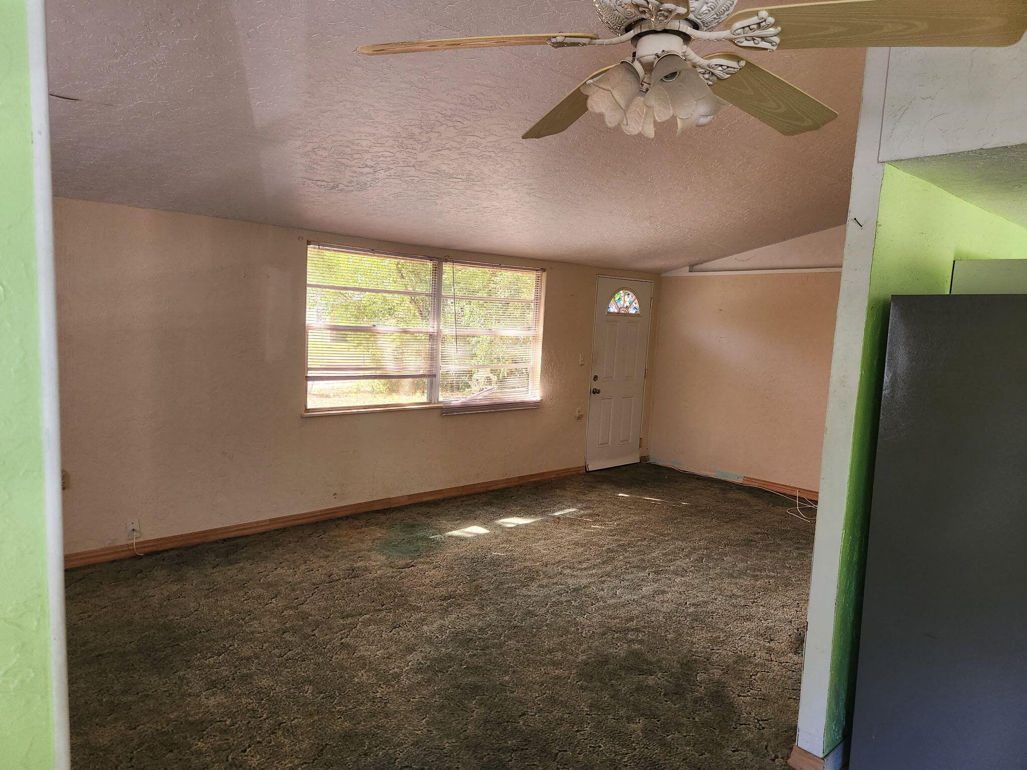 2319 S Summerlin Avenue, Sanford, FL 32771 — photo 4 of 9