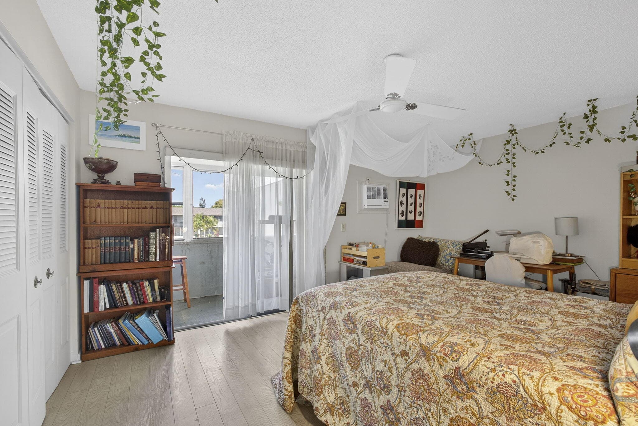 106 Camden E, West Palm Beach, FL 33417 — photo 22 of 54