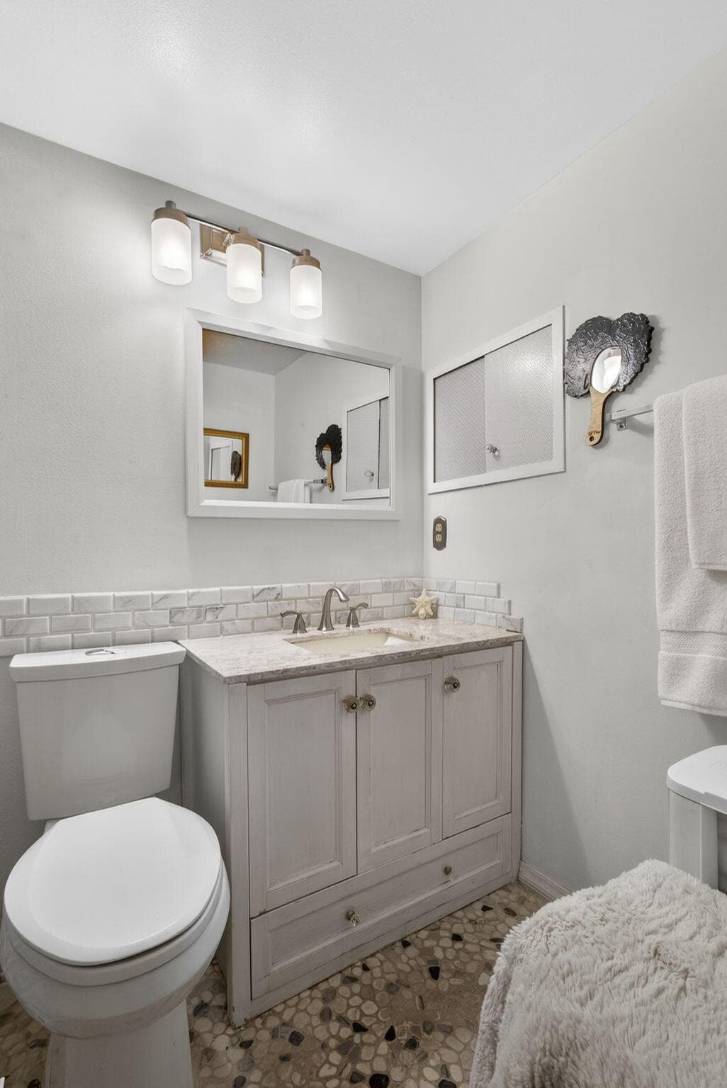 106 Camden E, West Palm Beach, FL 33417 — photo 27 of 54
