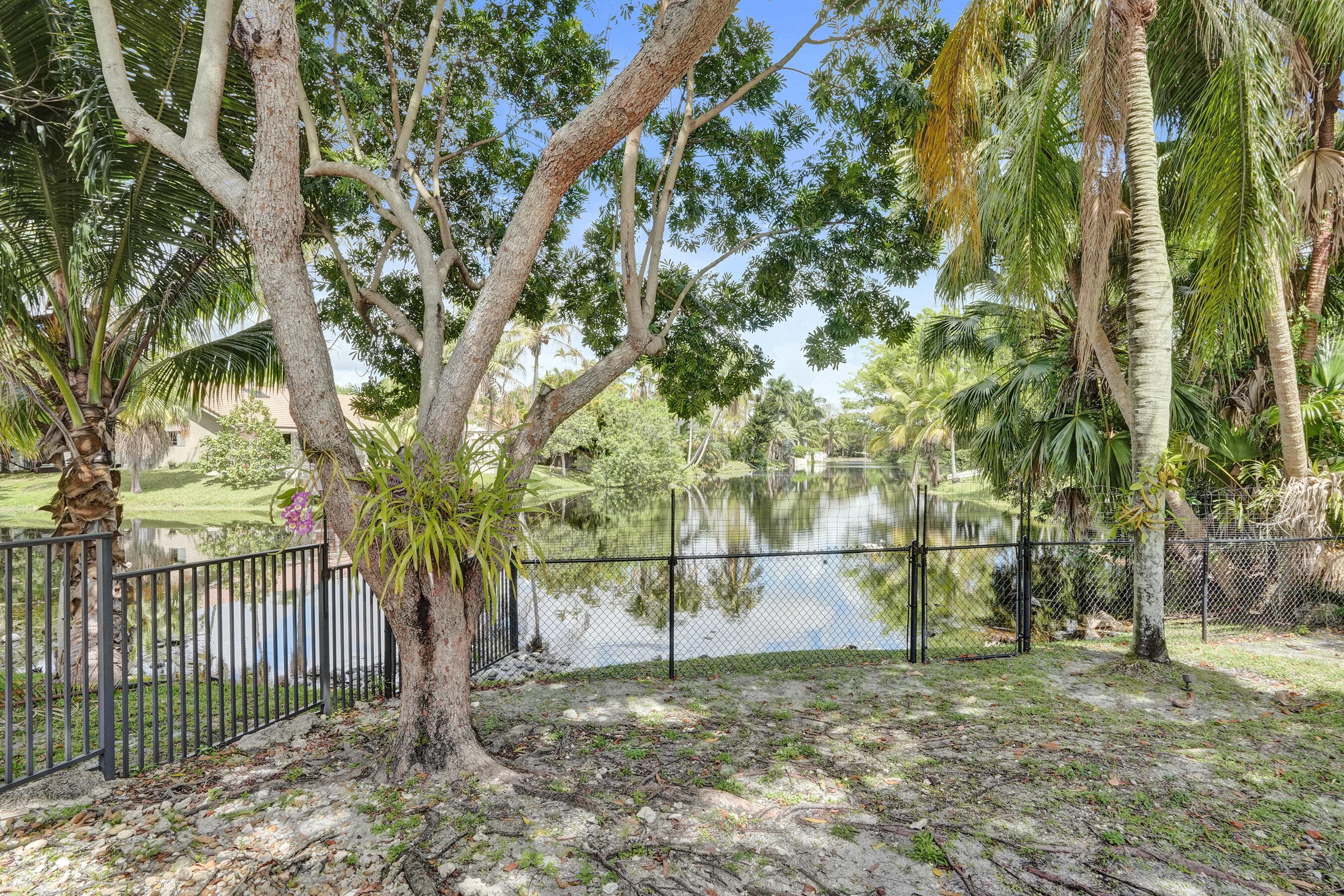 9721 Sea Turtle Drive, Plantation, FL 33324 — photo 6 of 34