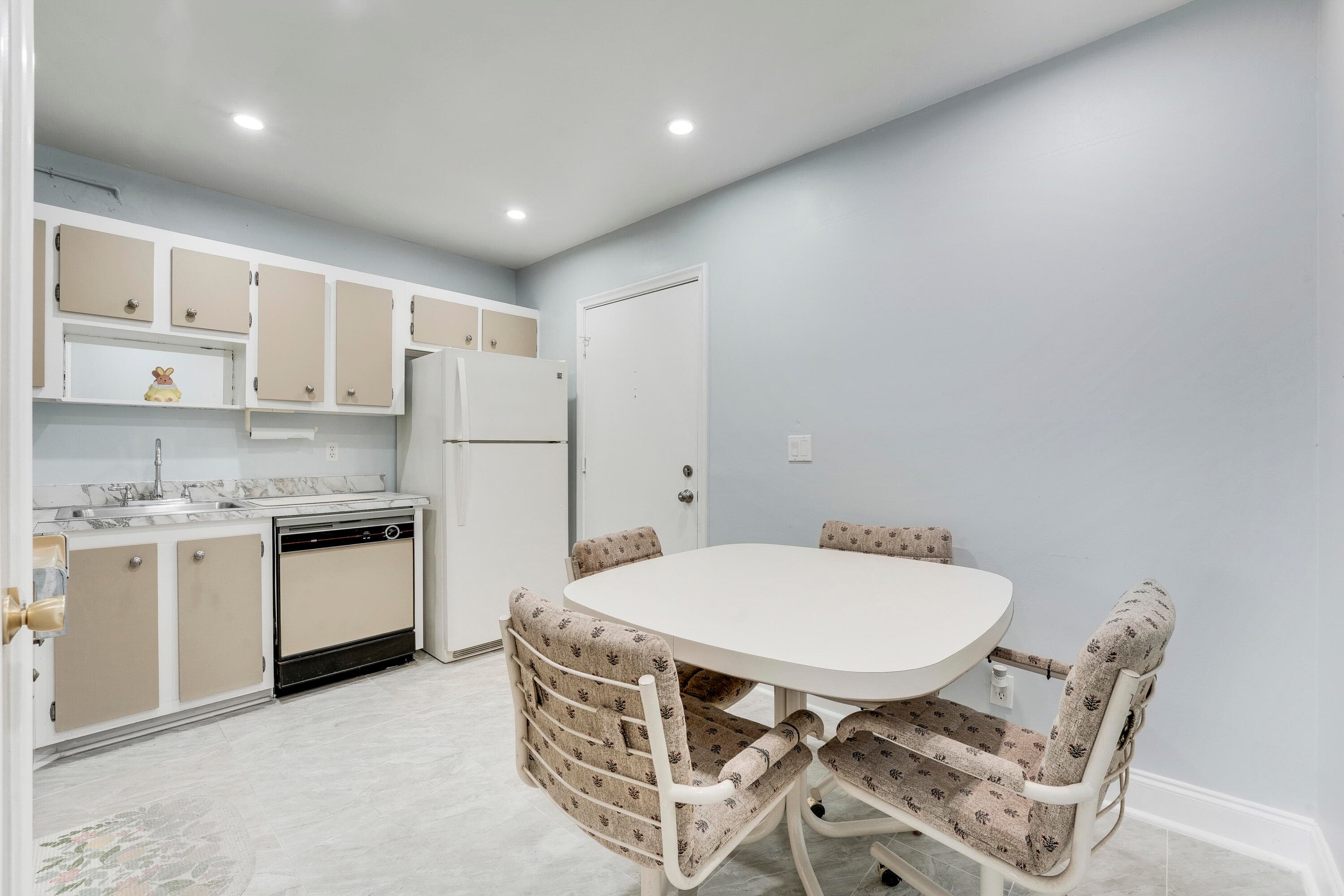 4740 NW 21st Street #211, Lauderhill, FL 33313 — photo 18 of 31