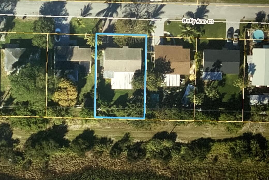 3546 Betty Ann Court E, West Palm Beach, FL 33403 — photo