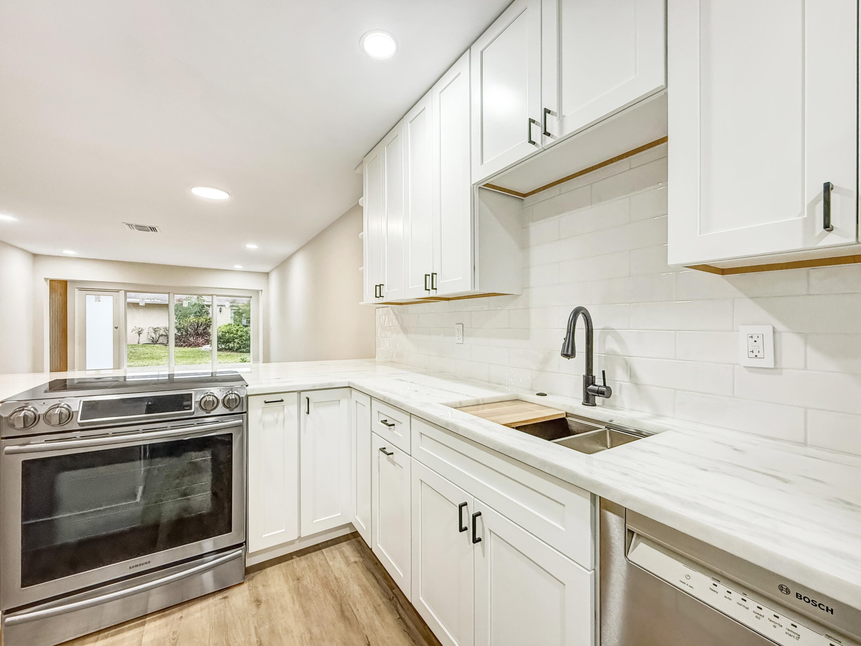 13735 Flora Place C, Delray Beach, FL 33484 — photo 1 of 35