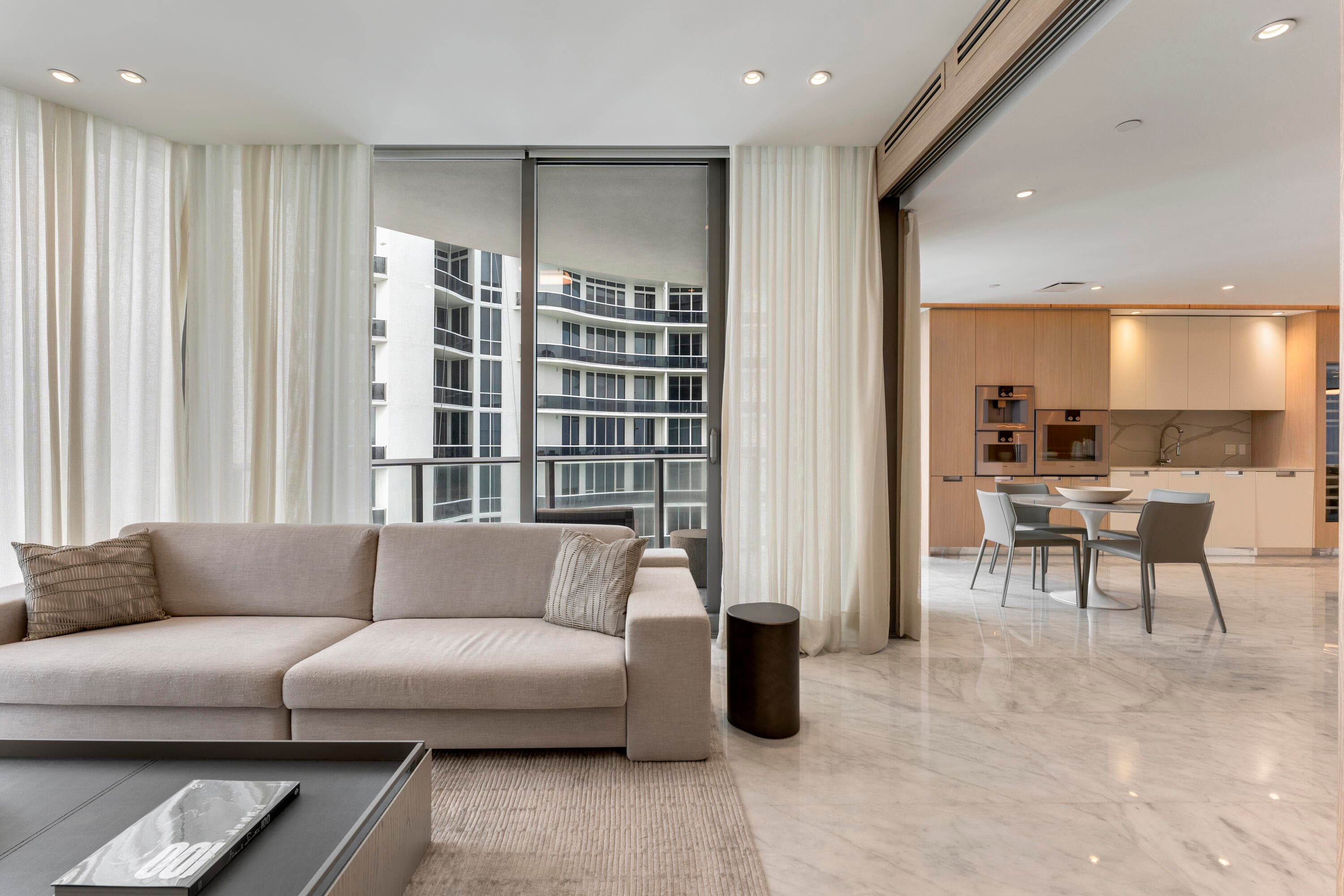 15701 Collins Avenue 3901, Sunny Isles Beach, FL 33160 — photo 17 of 36