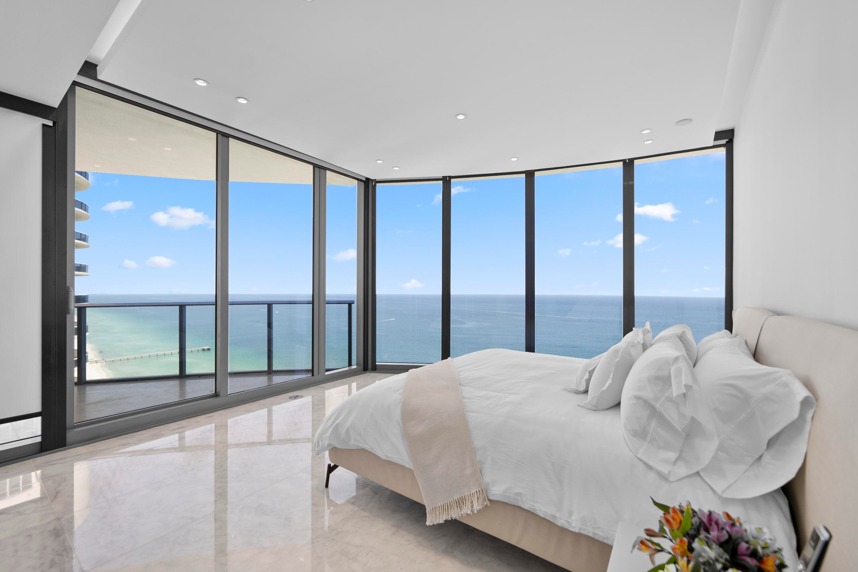 15701 Collins Avenue 3901, Sunny Isles Beach, FL 33160 — photo 20 of 36