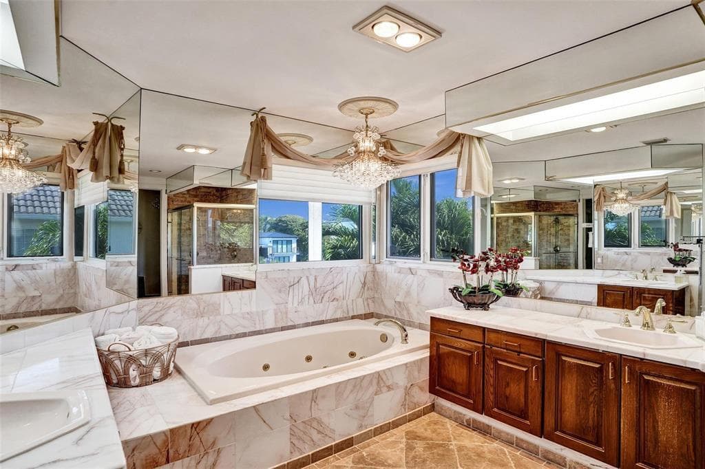 2875 NE 25th Court, Fort Lauderdale, FL 33305 — photo 23 of 39