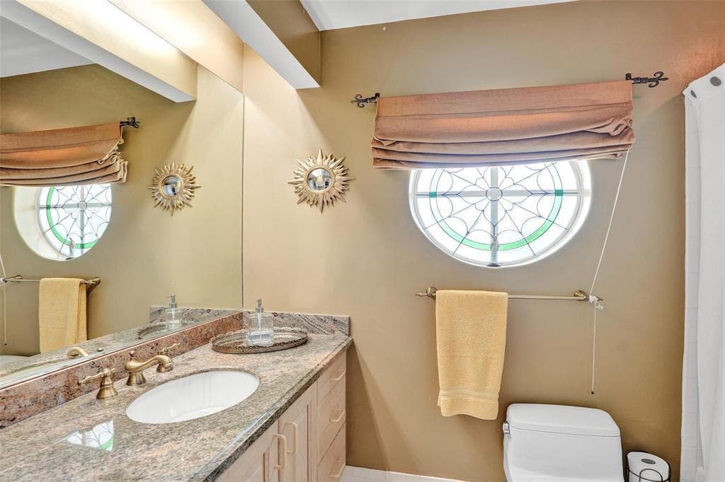 2875 NE 25th Court, Fort Lauderdale, FL 33305 — photo 27 of 39