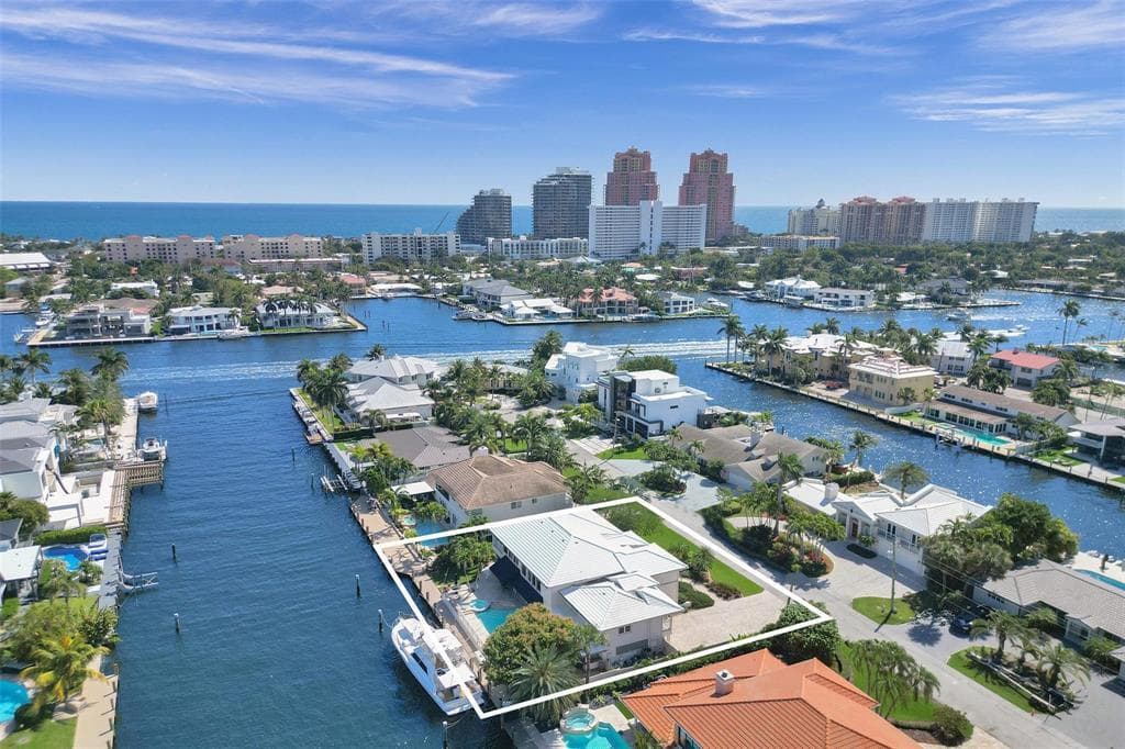 2875 NE 25th Court, Fort Lauderdale, FL 33305 — photo 37 of 39