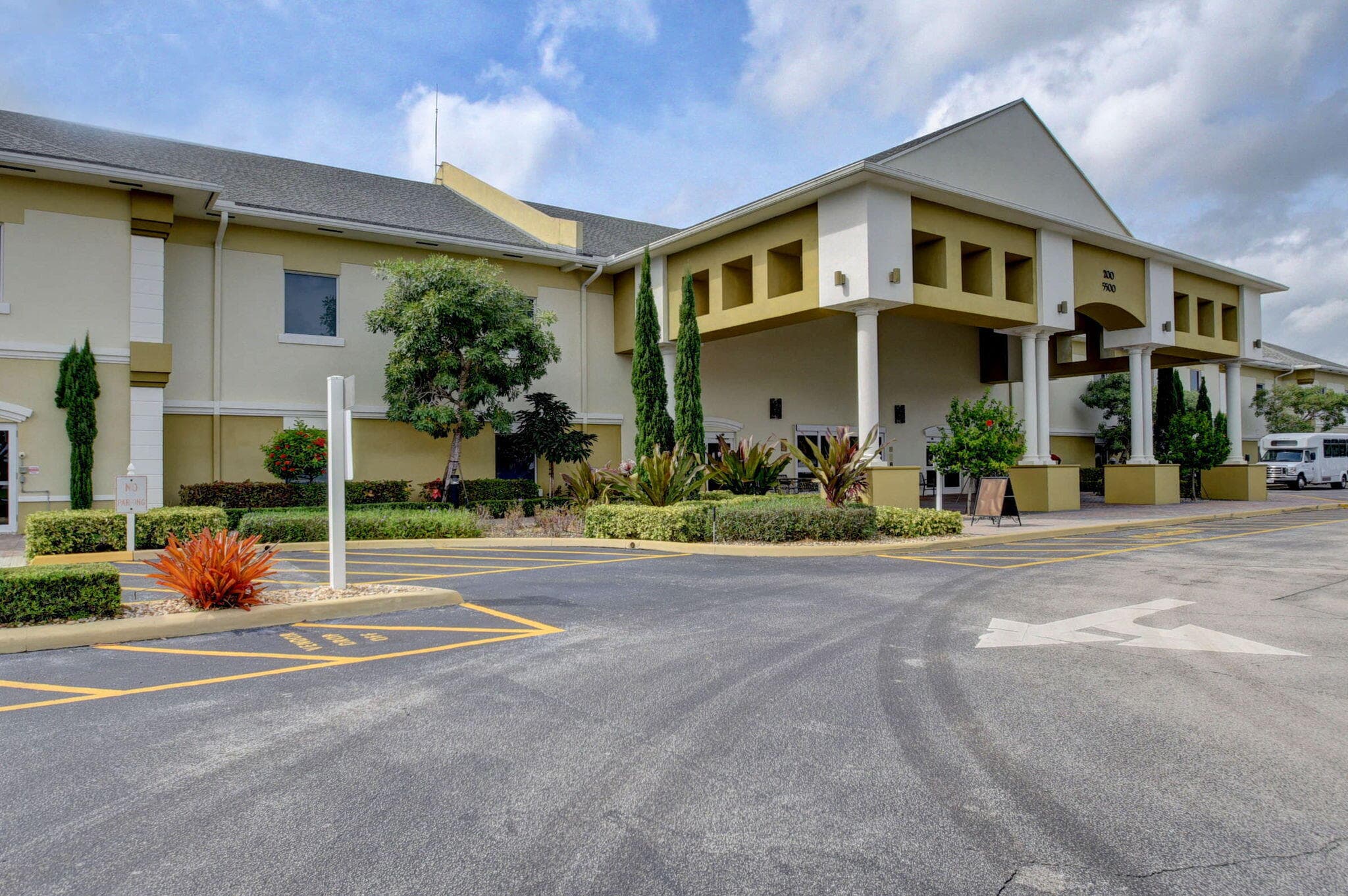 106 Camden E, West Palm Beach, FL 33417 — photo 41 of 54