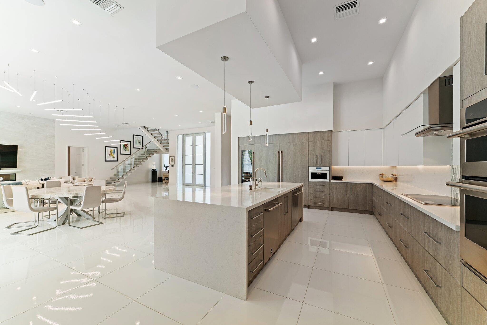 2162 Radnor Road, North Palm Beach, FL 33408 — photo 12 of 71