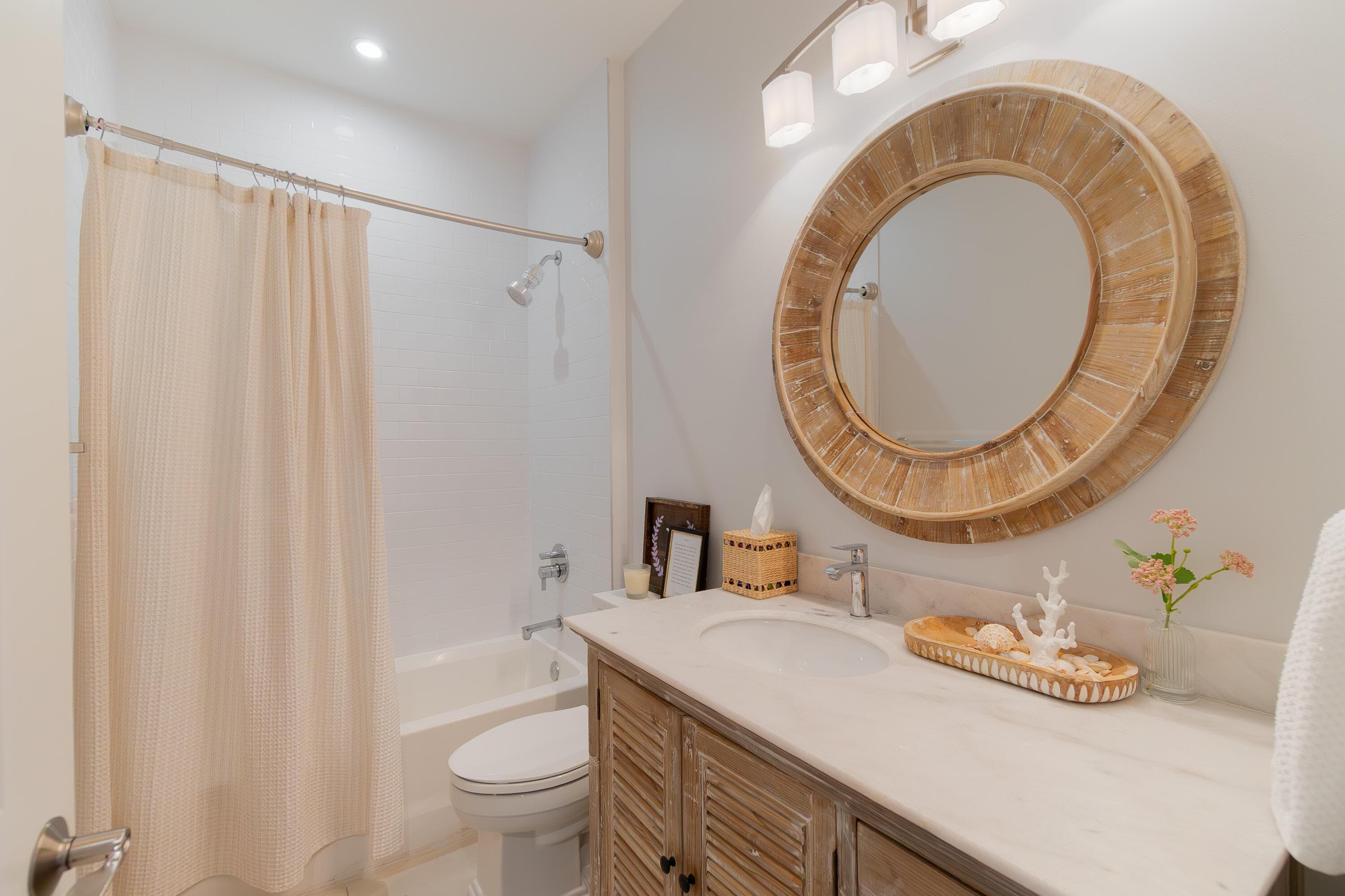 918 St George Boulevard, Delray Beach, FL 33483 — photo 27 of 36